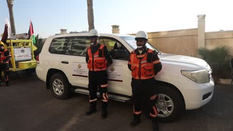 Israel allows Qatari donation of 20 emergency vehicles into Gaza City