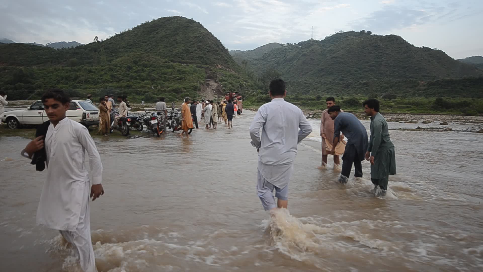 Cloudburst in Swabi leaves scores killed and missing in flash flooding