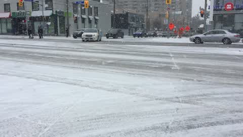 Toronto gets hit by winter snowstorm