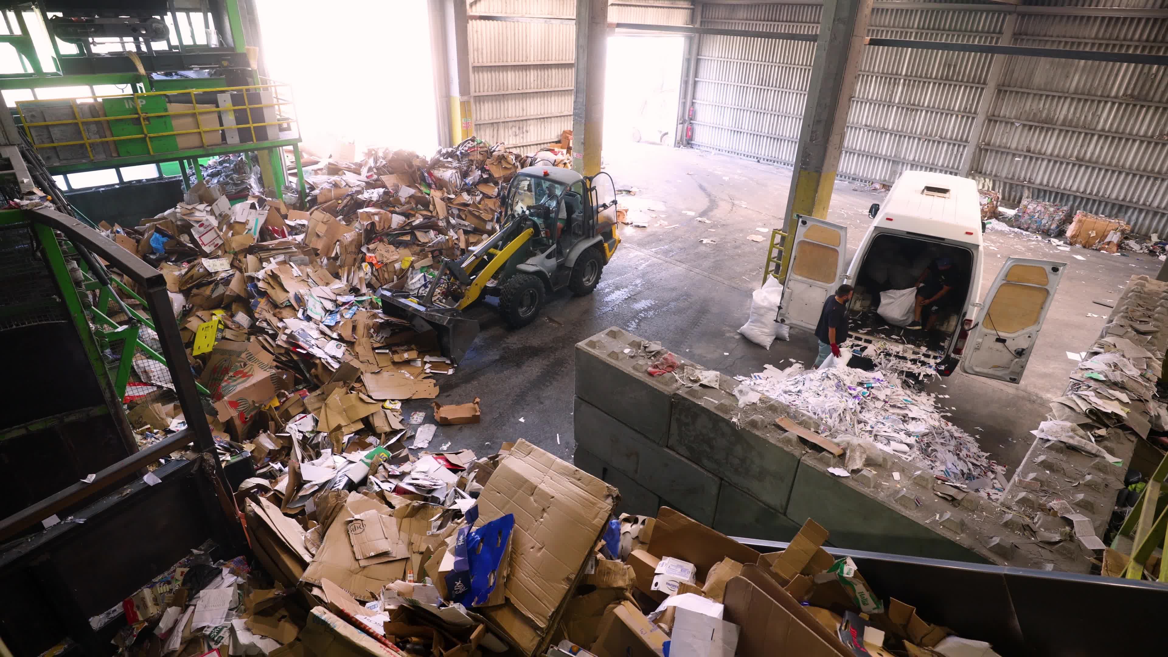 Waste sorting facility