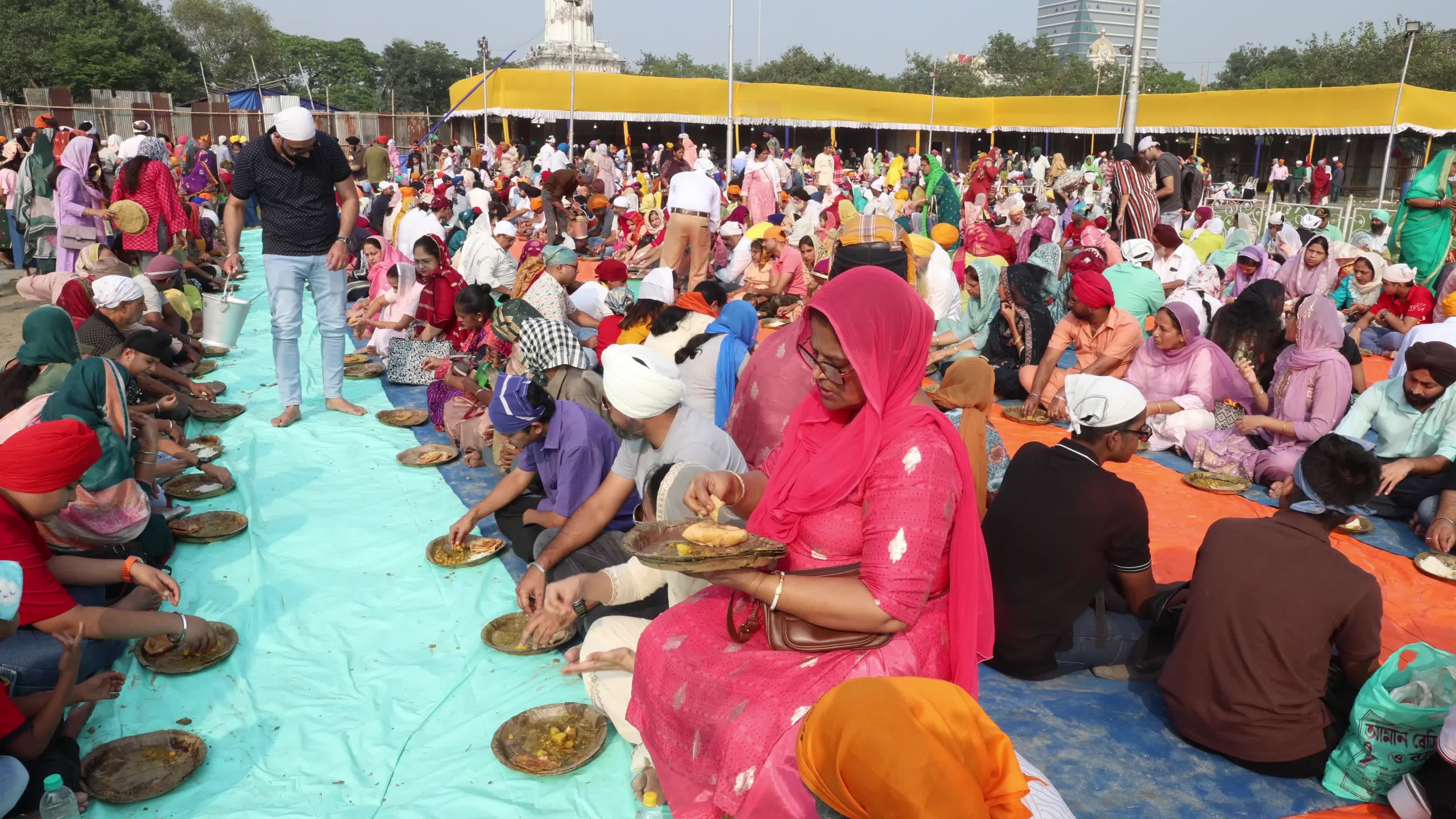 Guru Nanak Jayanti, In Kolkata, India