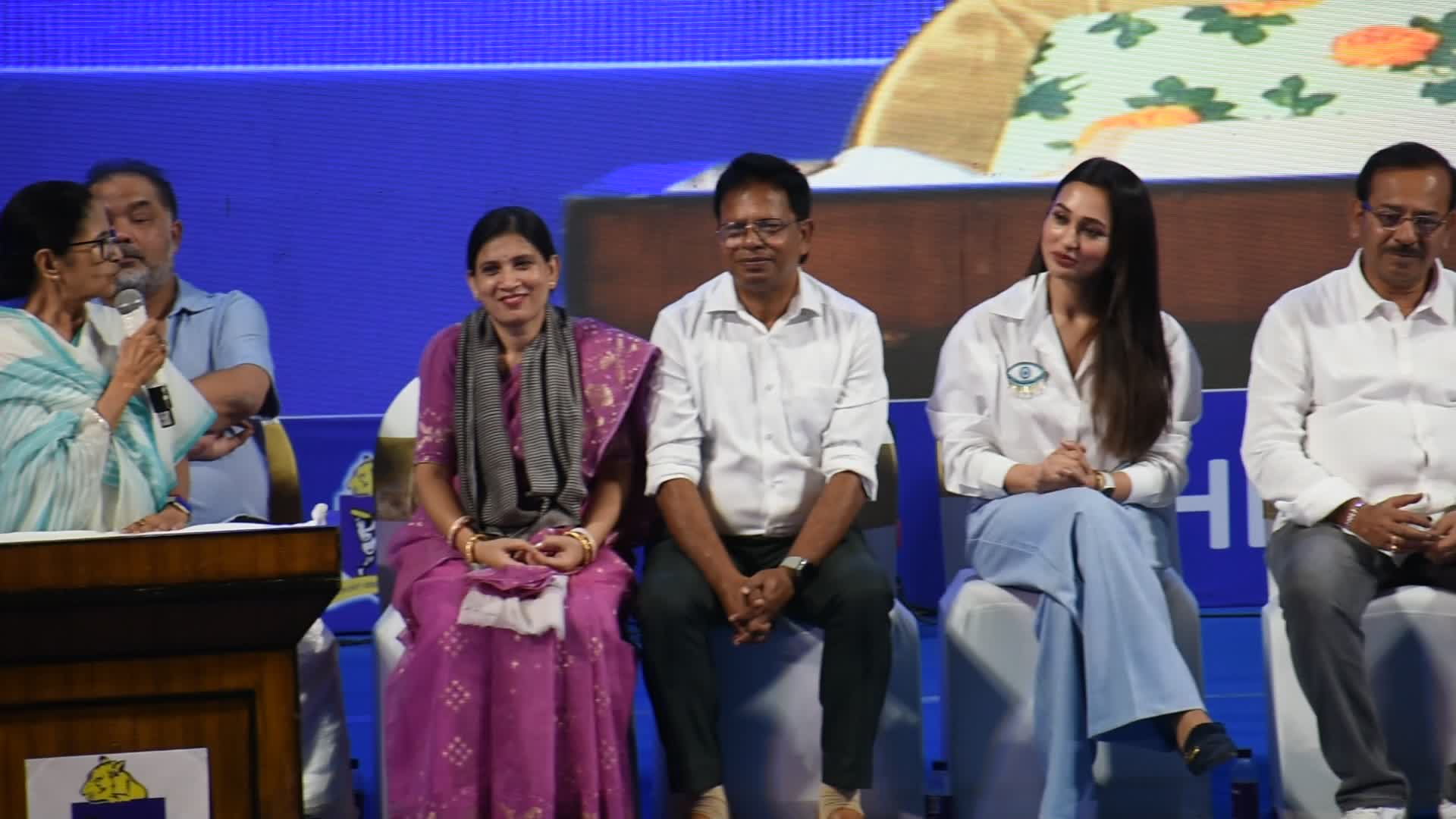 2025 Woman's World Cup winner Richa Ghosh commemorated in Kolkata.