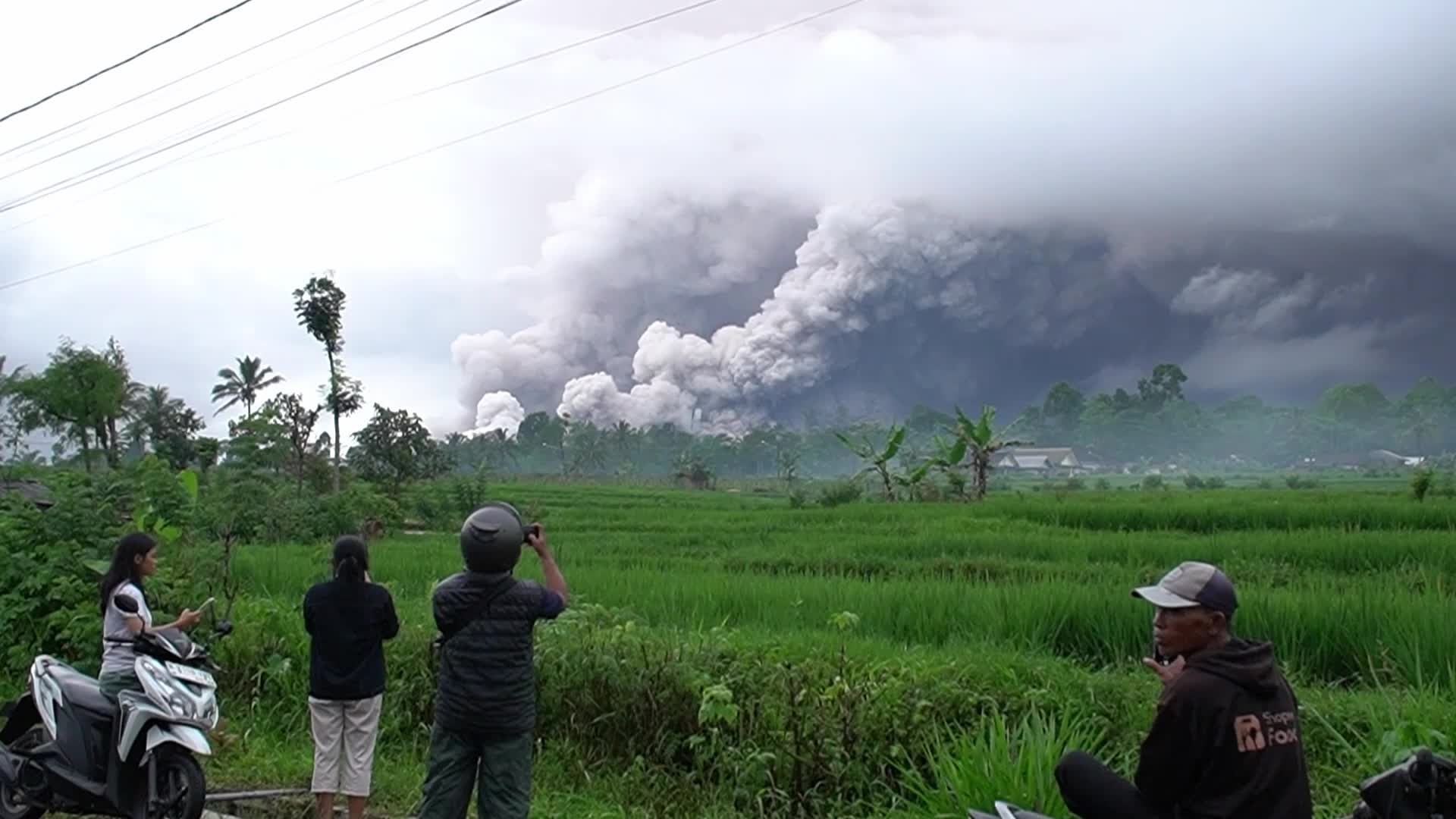 Eruption Semeru