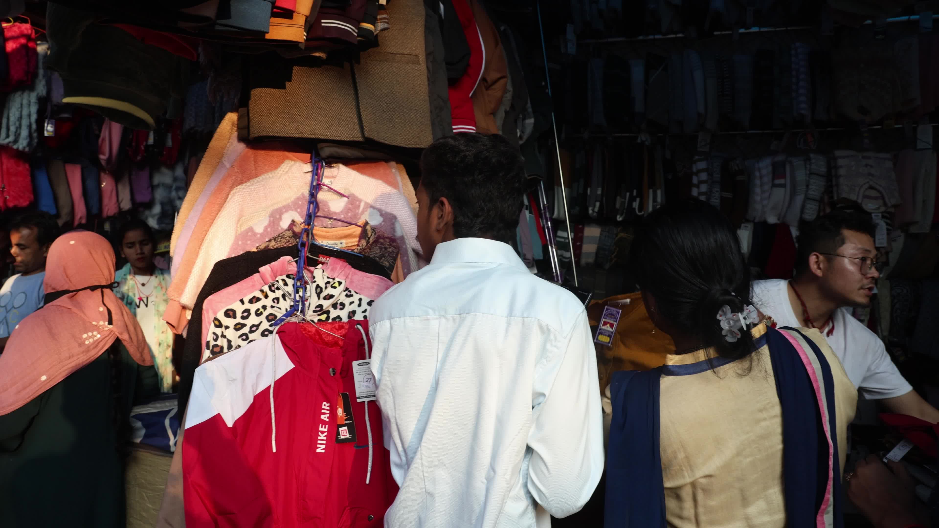Winter Garments Market In Kolkata, India