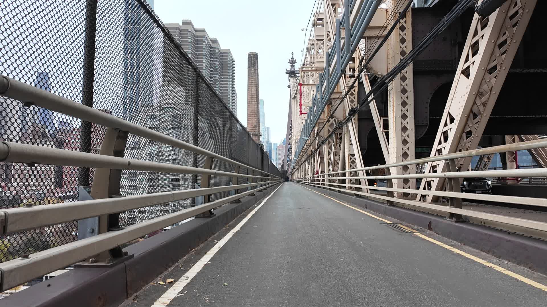 59th Street Bridge Roadway