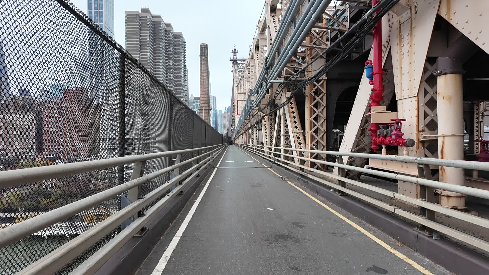 59th Street Bridge Roadway