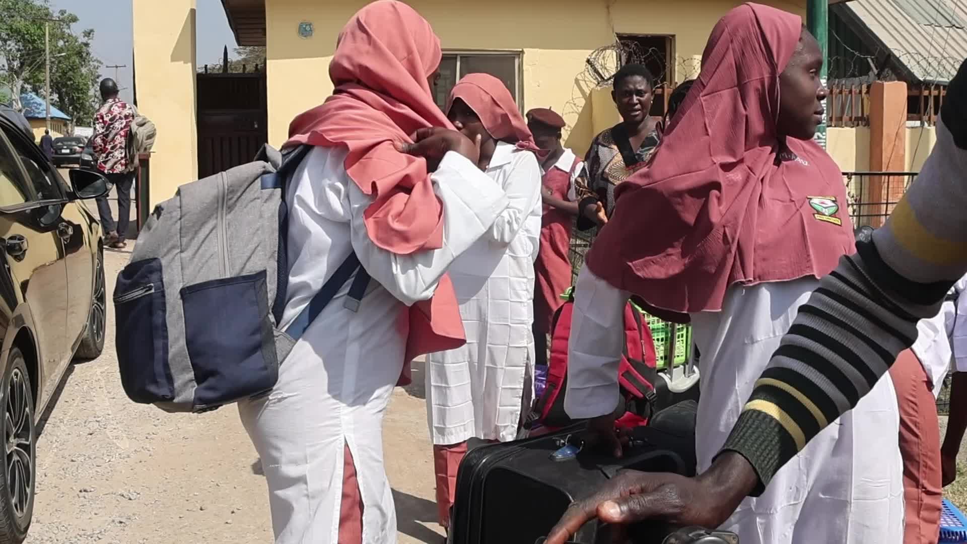 Nigeria close all Unity school, after mass abduction of Catholic school children in Niger State