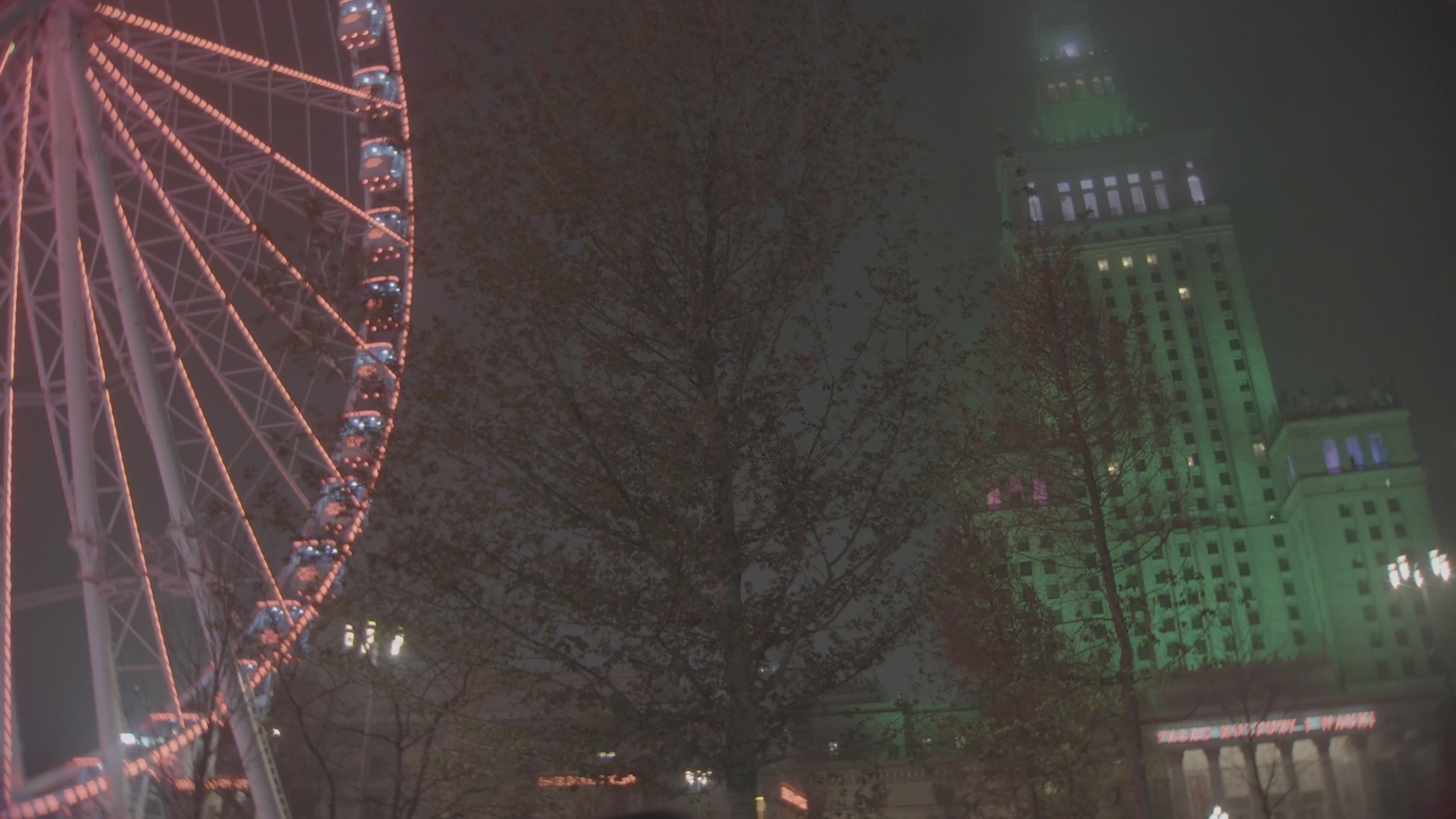 First ever Warsaw Christmas market in city center