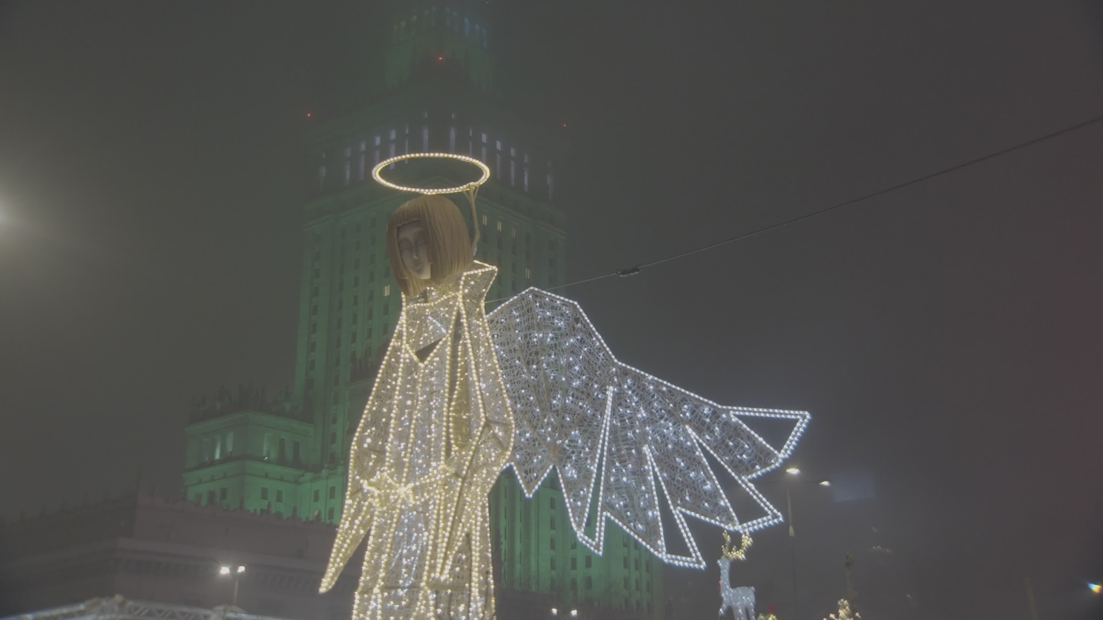 First ever Warsaw Christmas market in city center