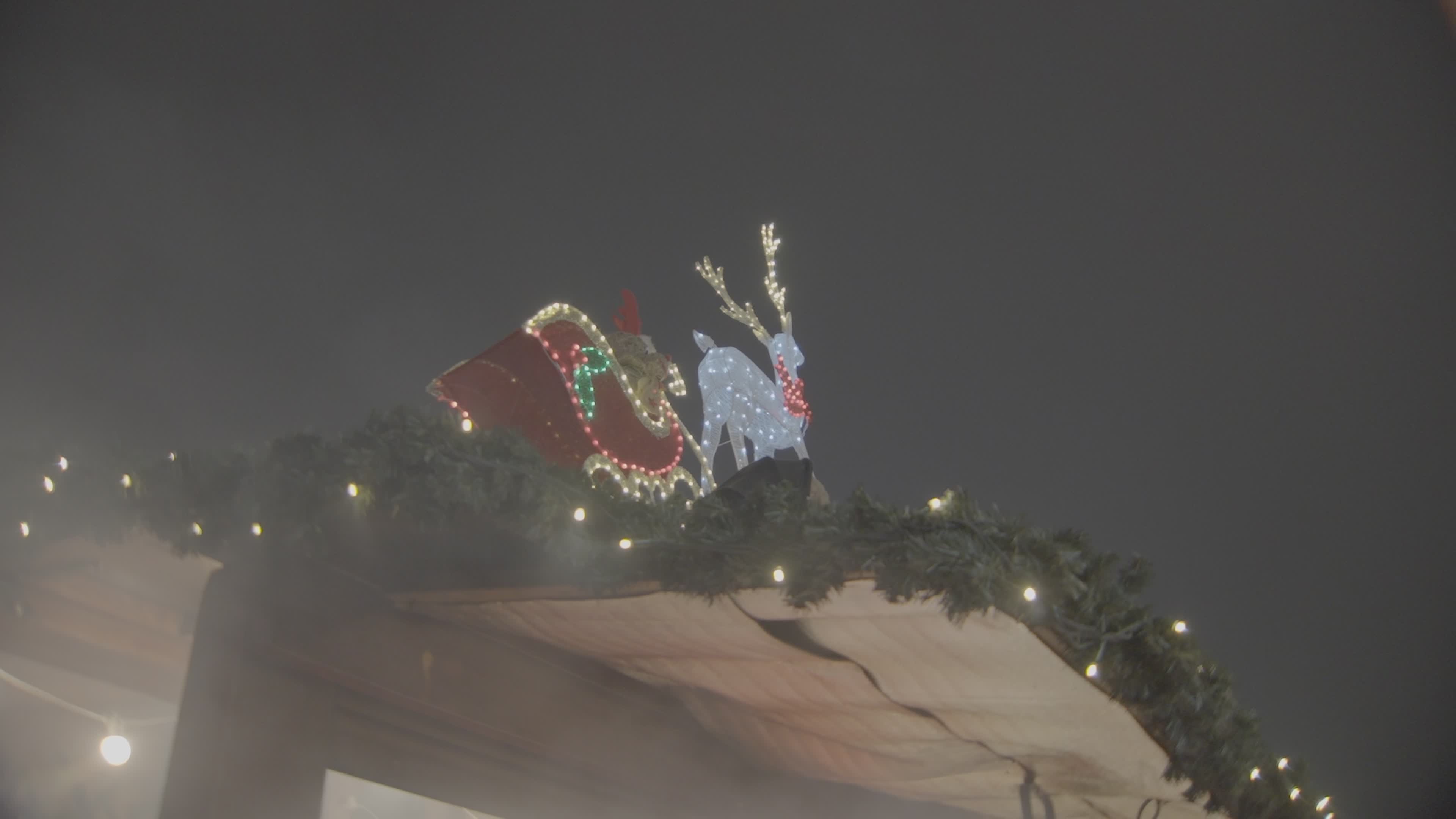 First ever Warsaw Christmas market in city center