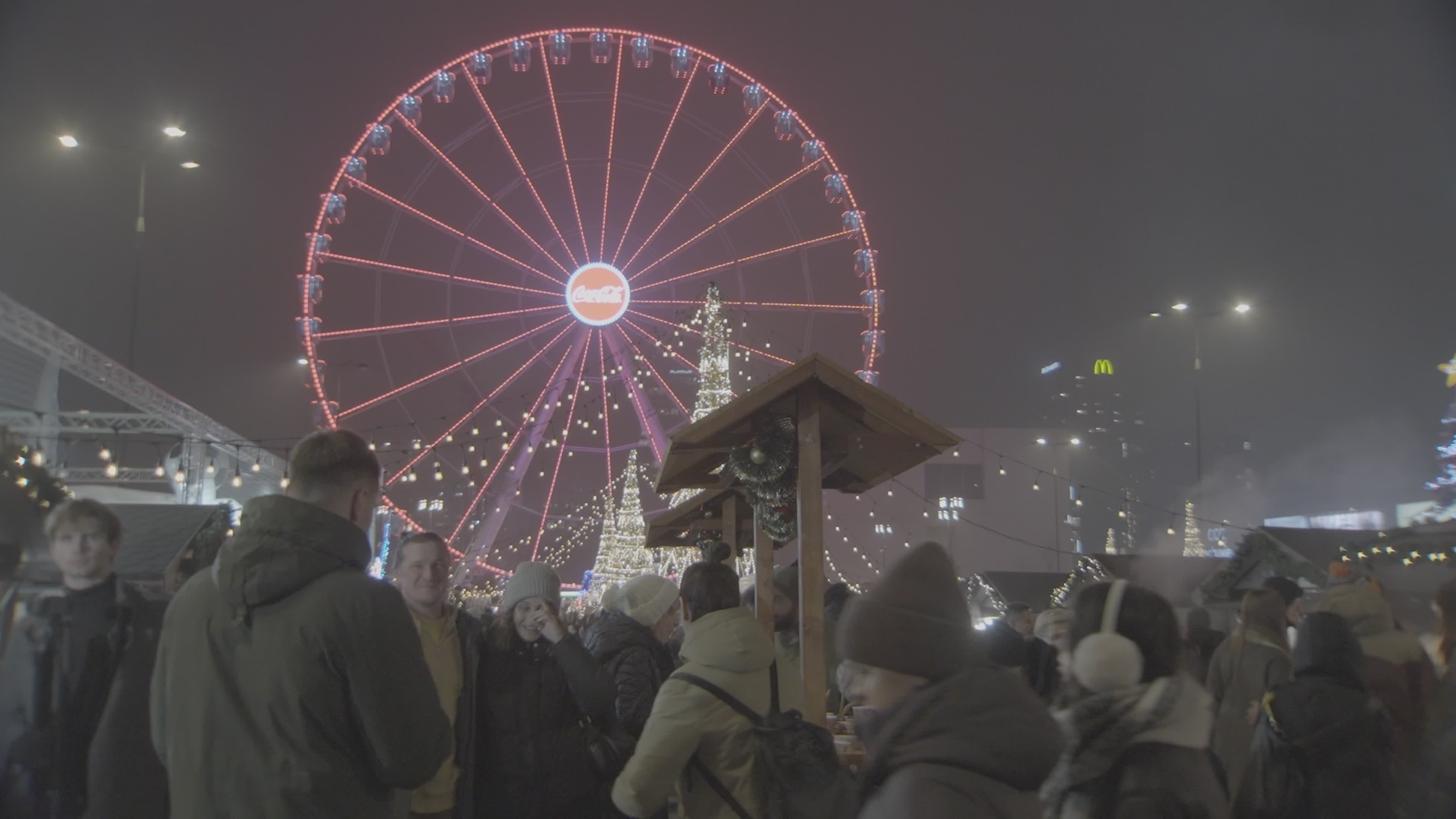 First ever Warsaw Christmas market in city center