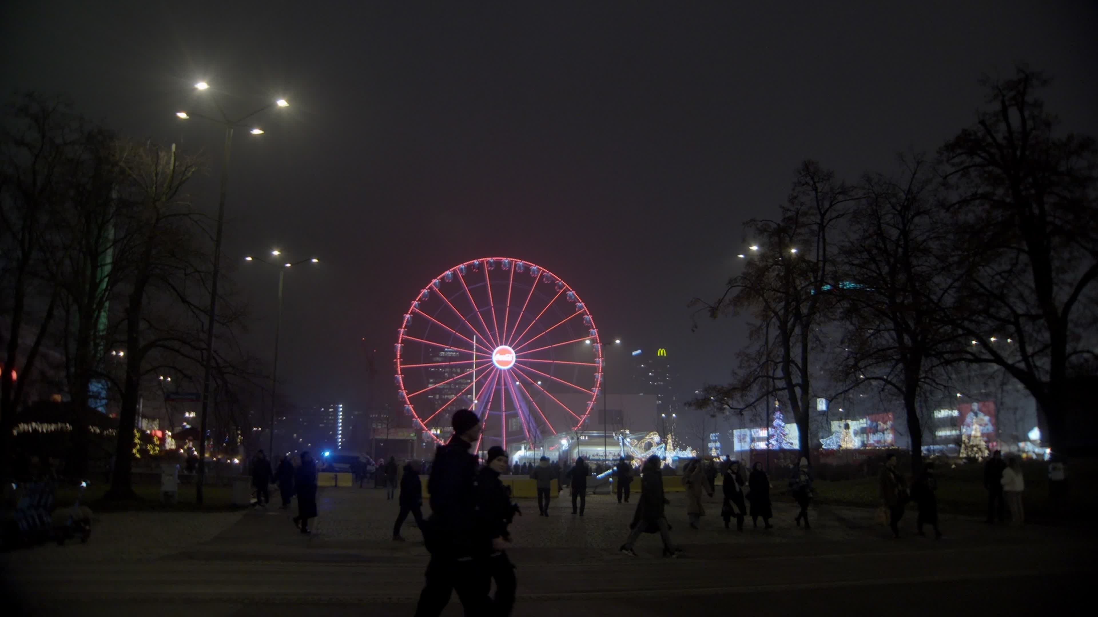 First ever Warsaw Christmas market in city center