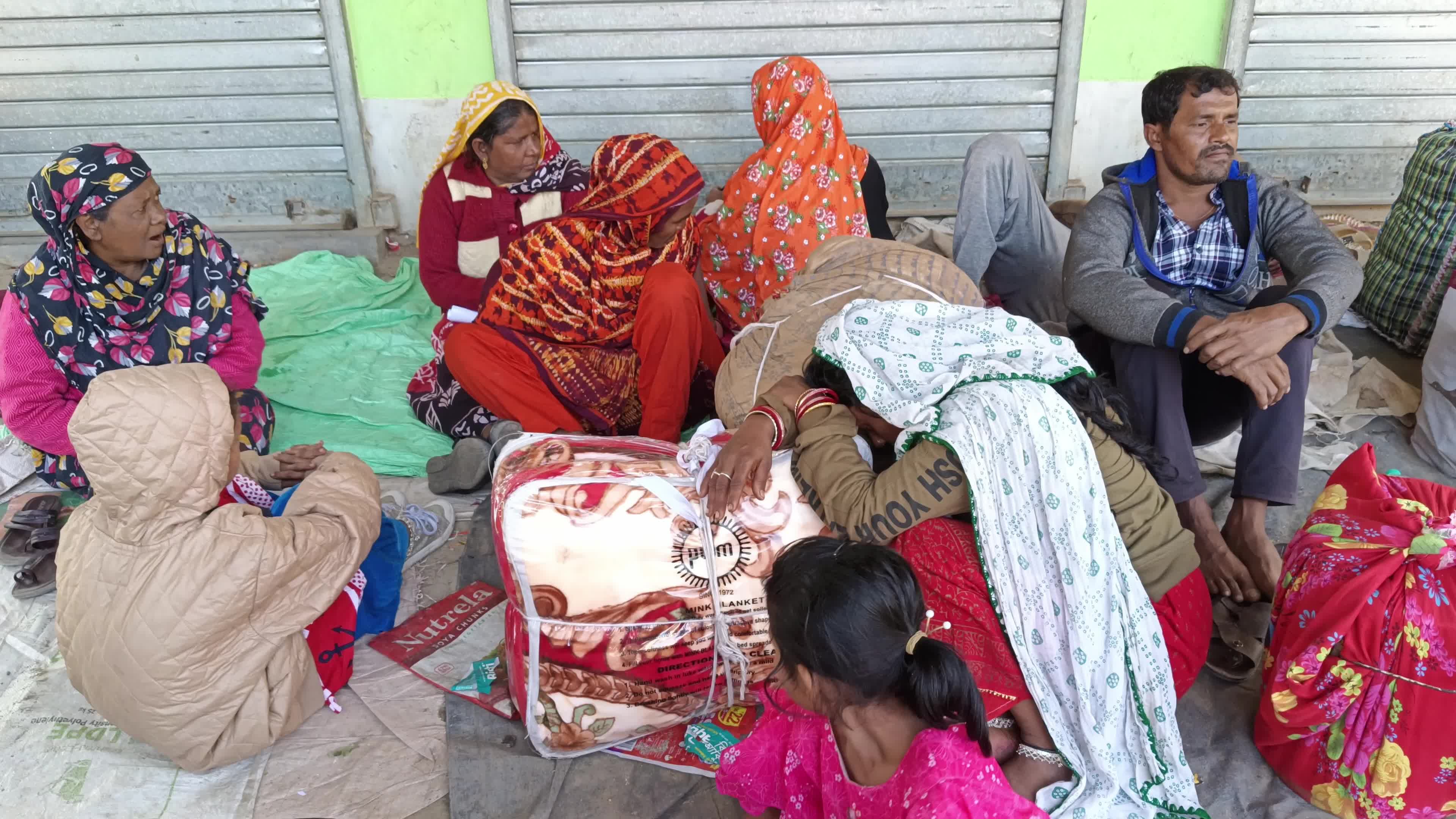Bangladeshi Nationals Await Repatriation at India–Bangladesh Border