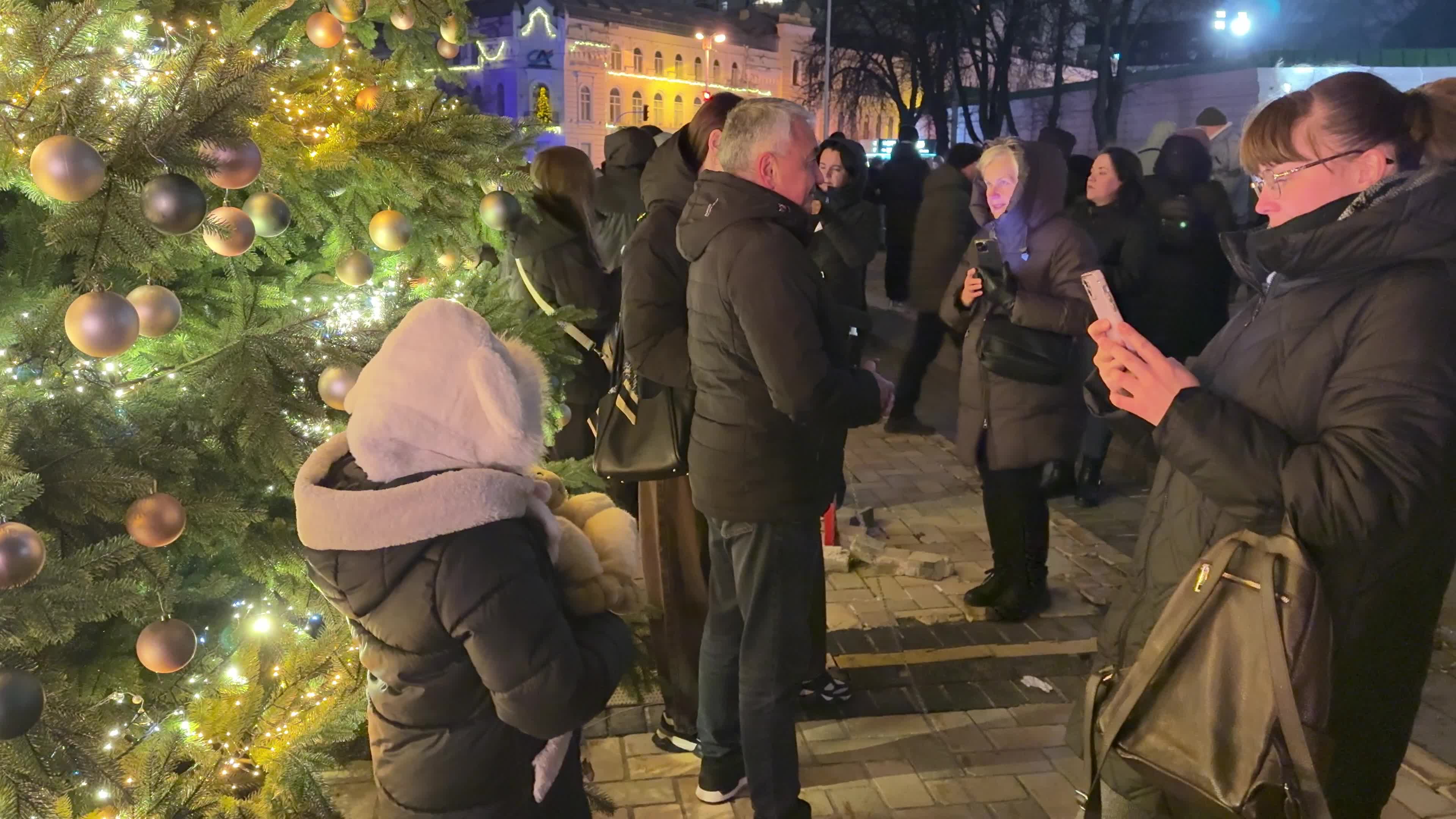 Main Christmas tree of Kyiv during a blackout caused by Russia’s ongoing strikes on Ukraine’s energy infrastructure