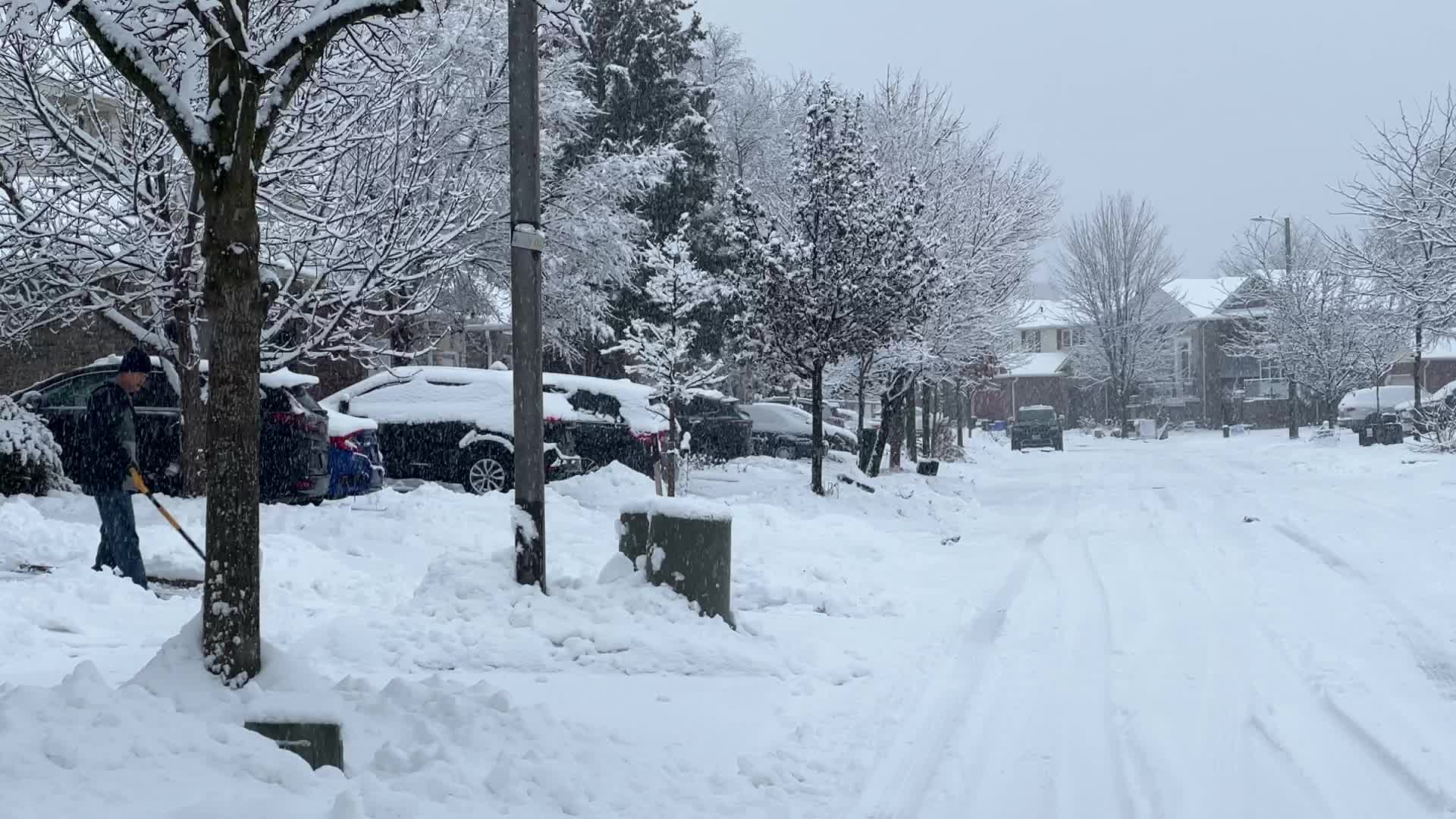 Two back-to-back snowstorms hit Toronto, Canada