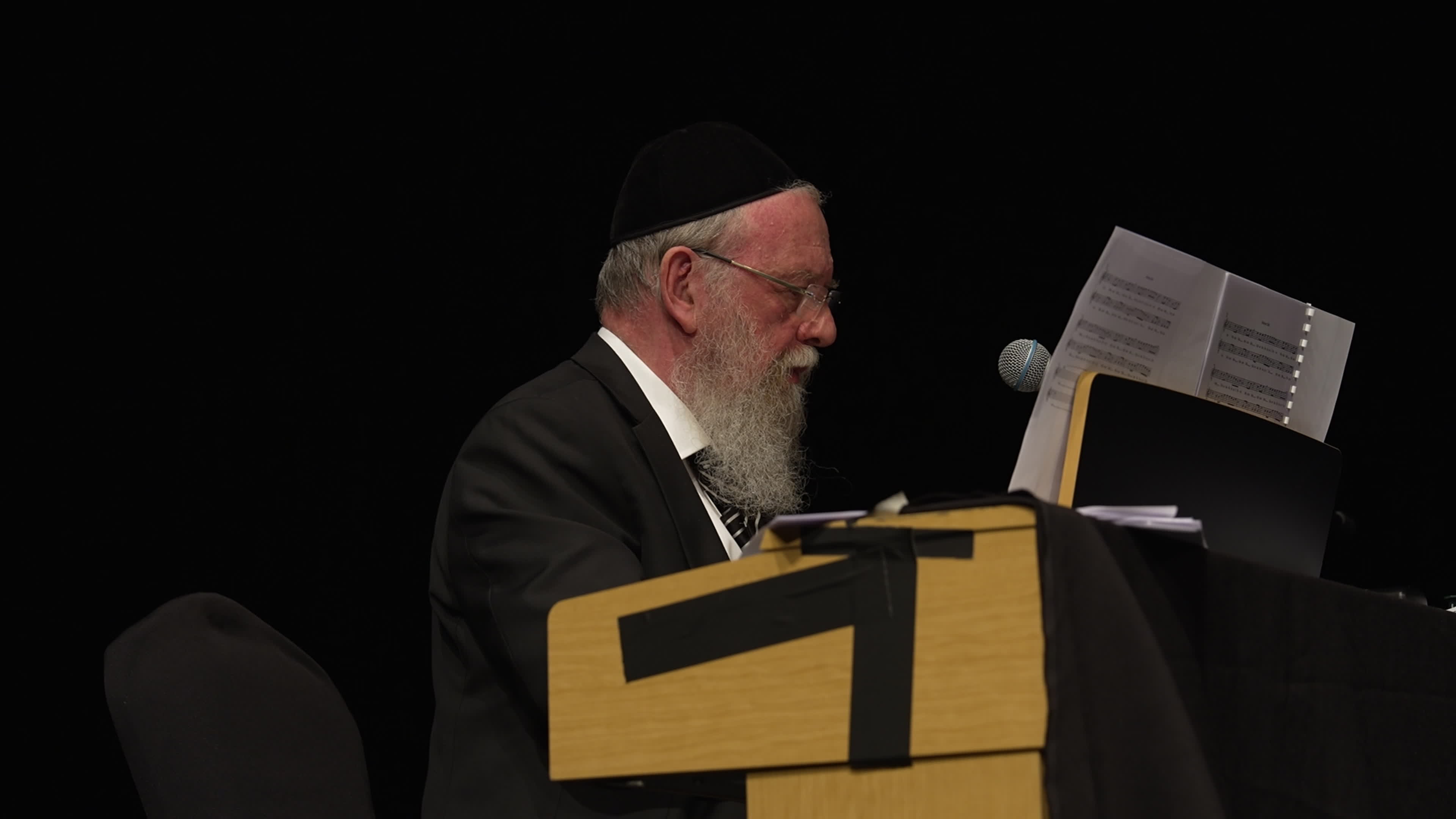 Start of Hanukkah celebrated in Warsaw