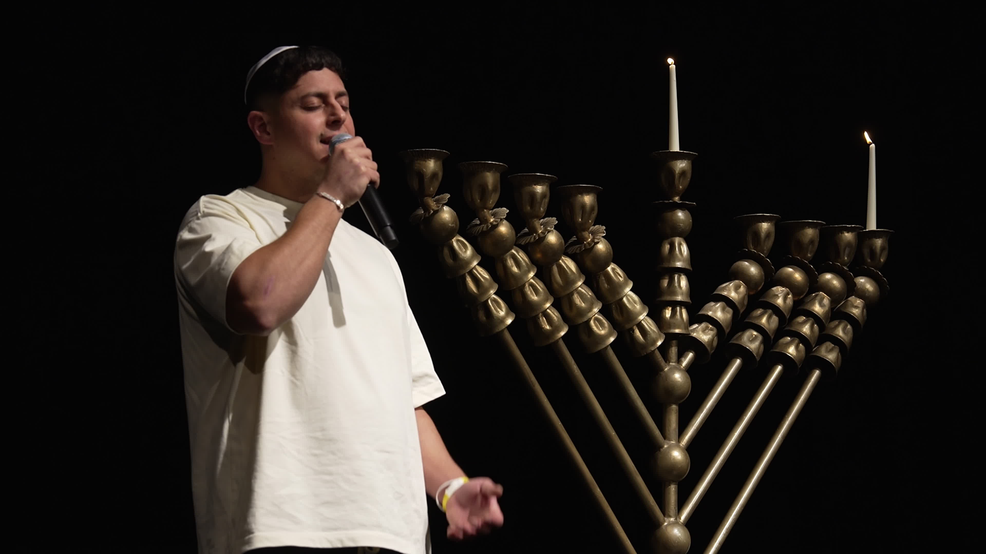 Start of Hanukkah celebrated in Warsaw
