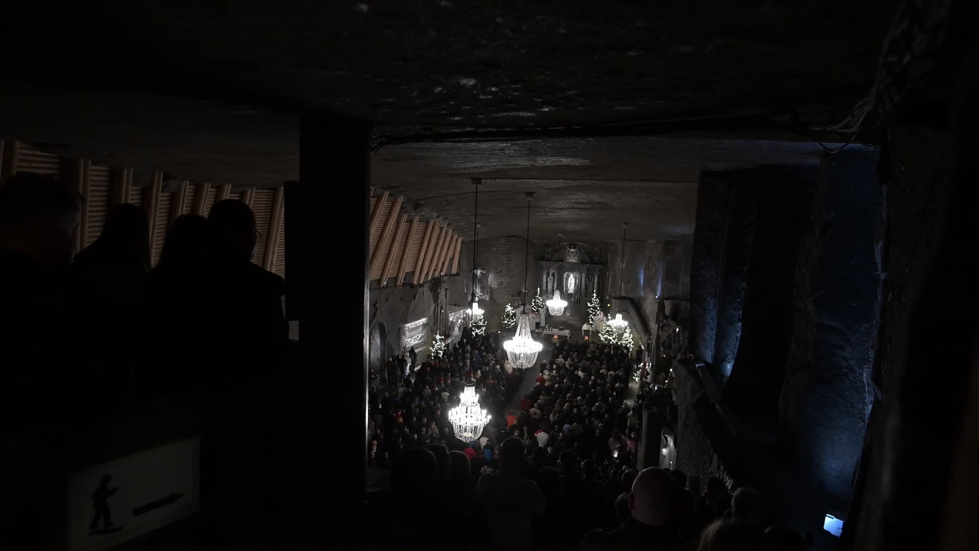 Earliest In Poland Christmas Eve 'Midnight Mass' Held in Wieliczka Salt Mine