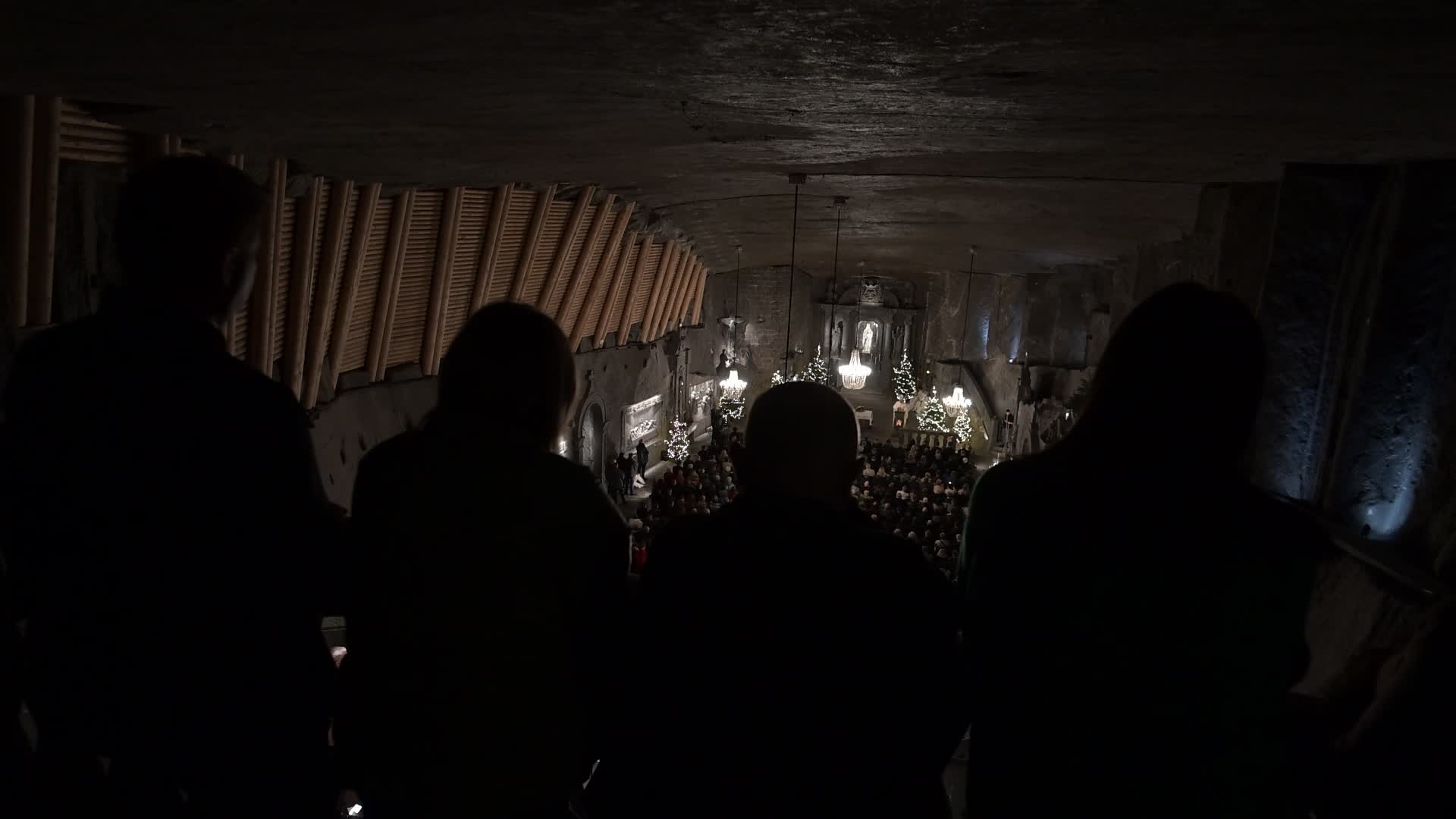 Earliest In Poland Christmas Eve 'Midnight Mass' Held in Wieliczka Salt Mine