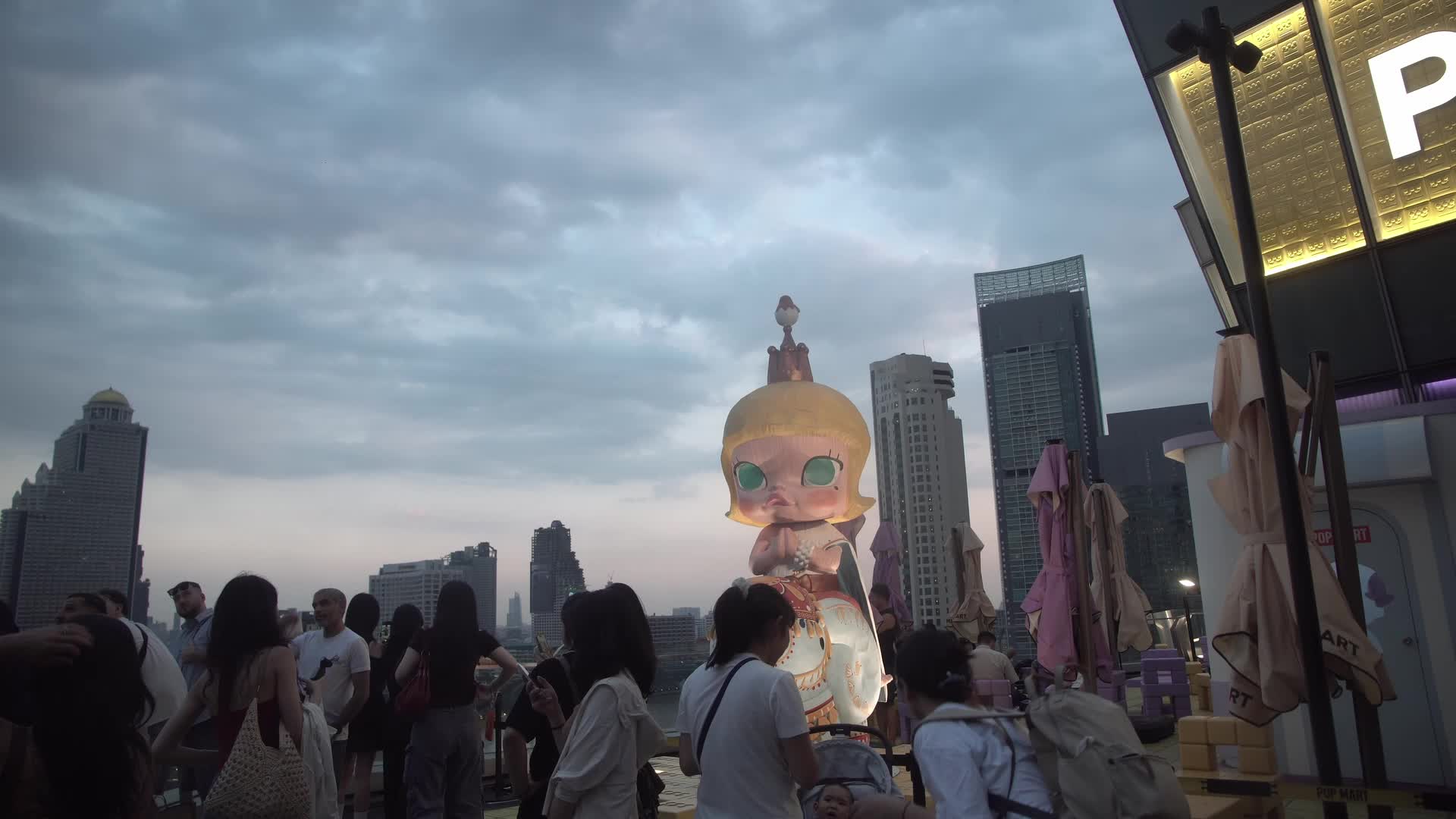 High-season tourism in Bangkok, Thailand.
