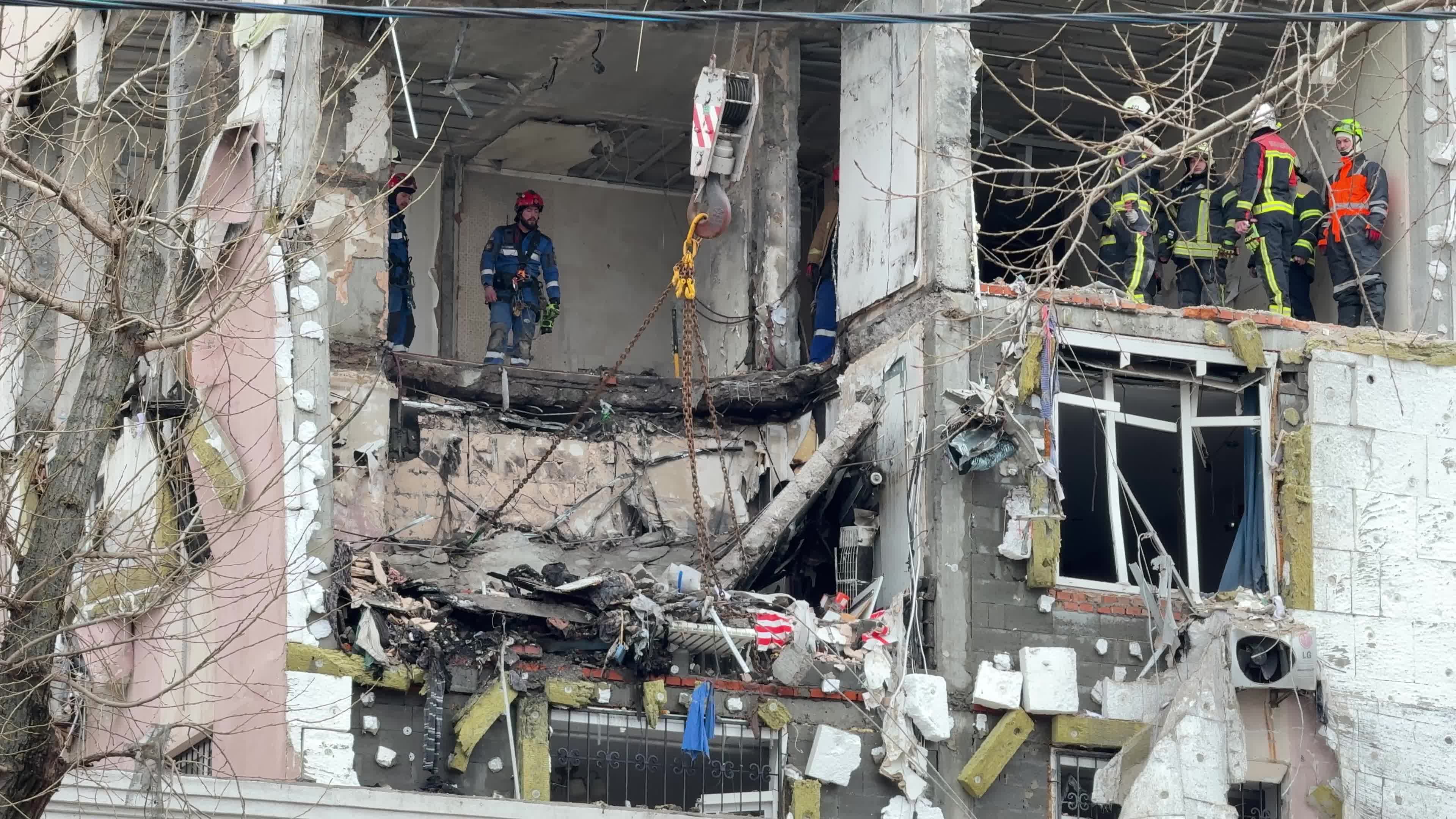  A massive Russian missile and drone attack on Kyiv