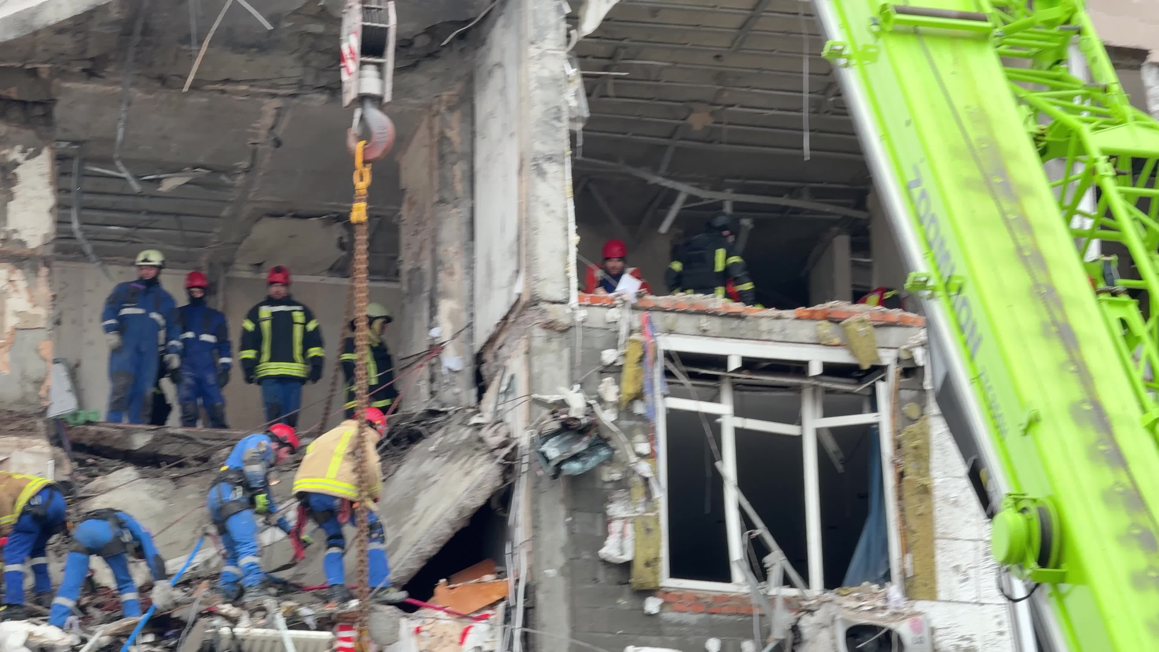  A massive Russian missile and drone attack on Kyiv