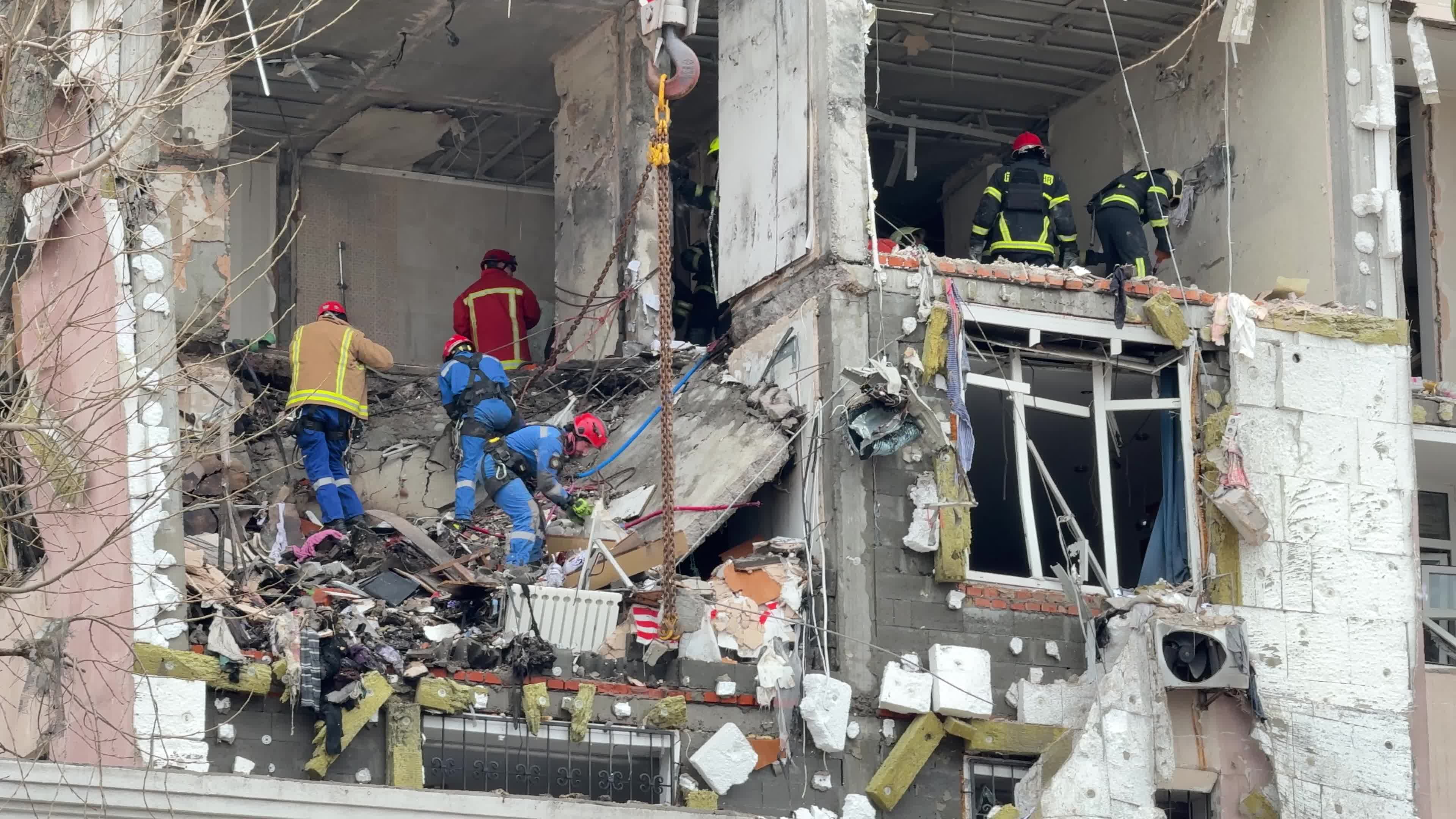  A massive Russian missile and drone attack on Kyiv