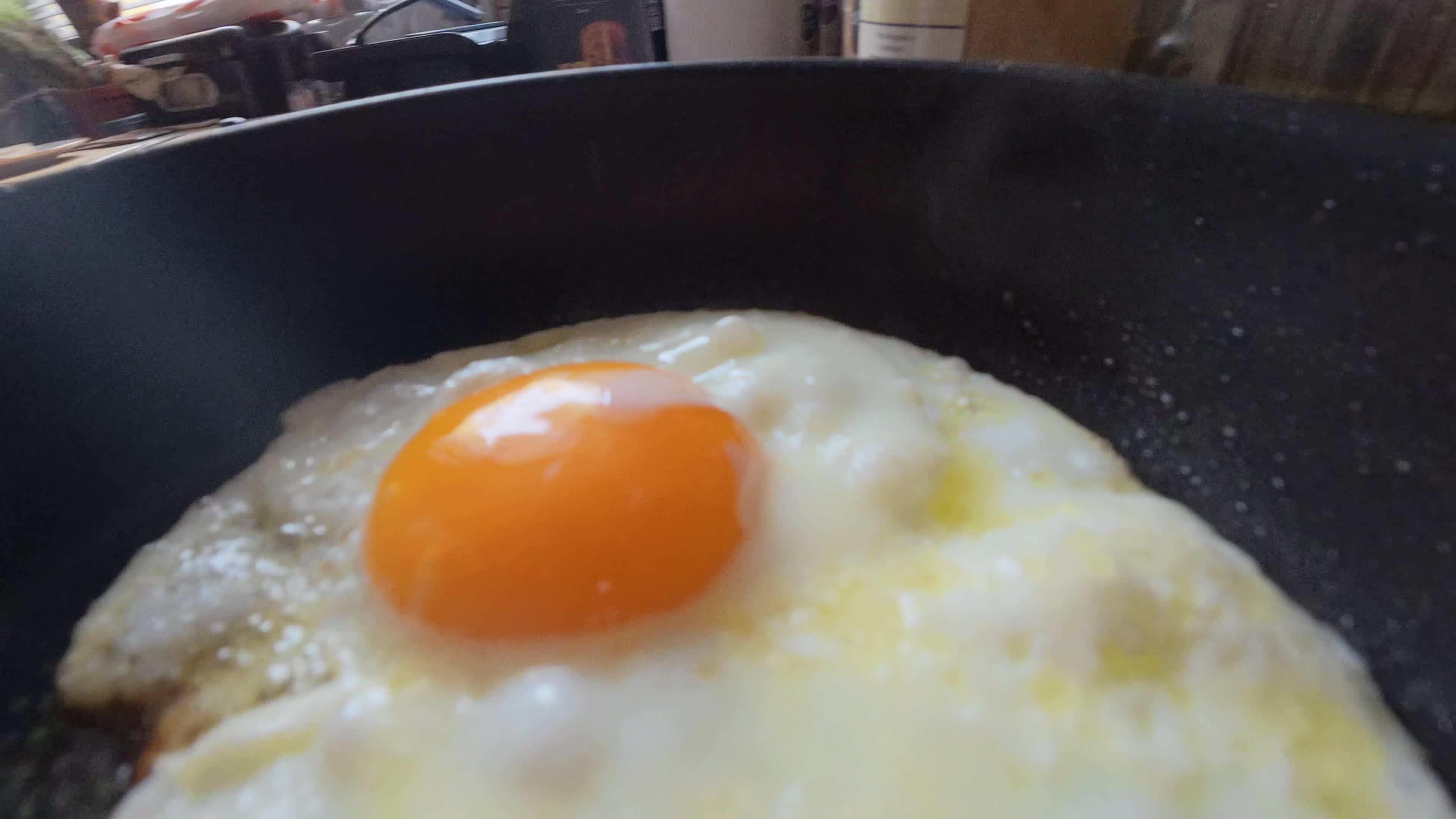 Frying Eggs B-roll