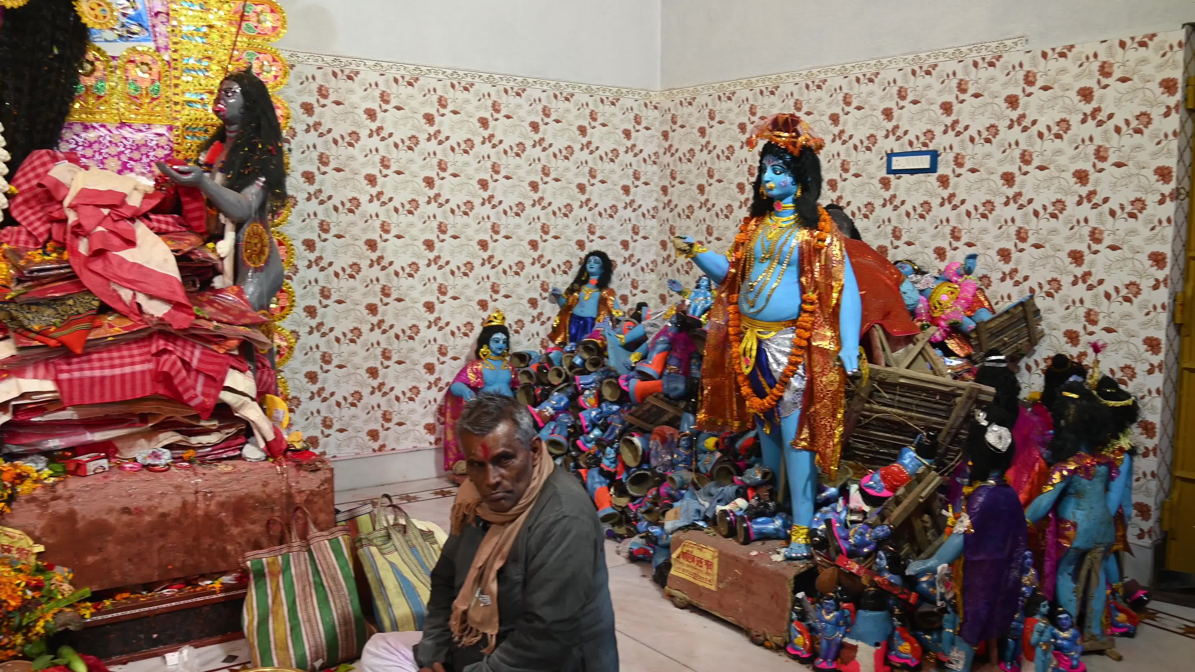 Goddess of Contradictions Chhinnamasta - Tantric practices - Hindu Devi 