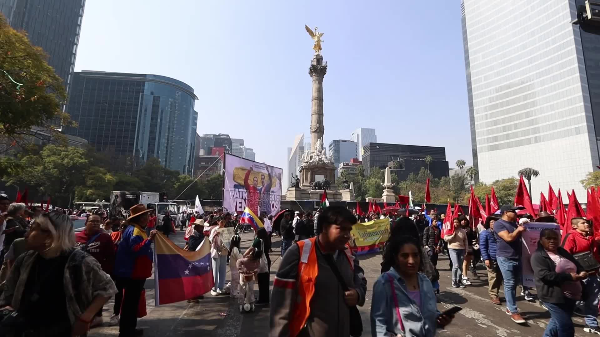 Demonstration in support of Venezuela after the capture of Nicolas Maduro.