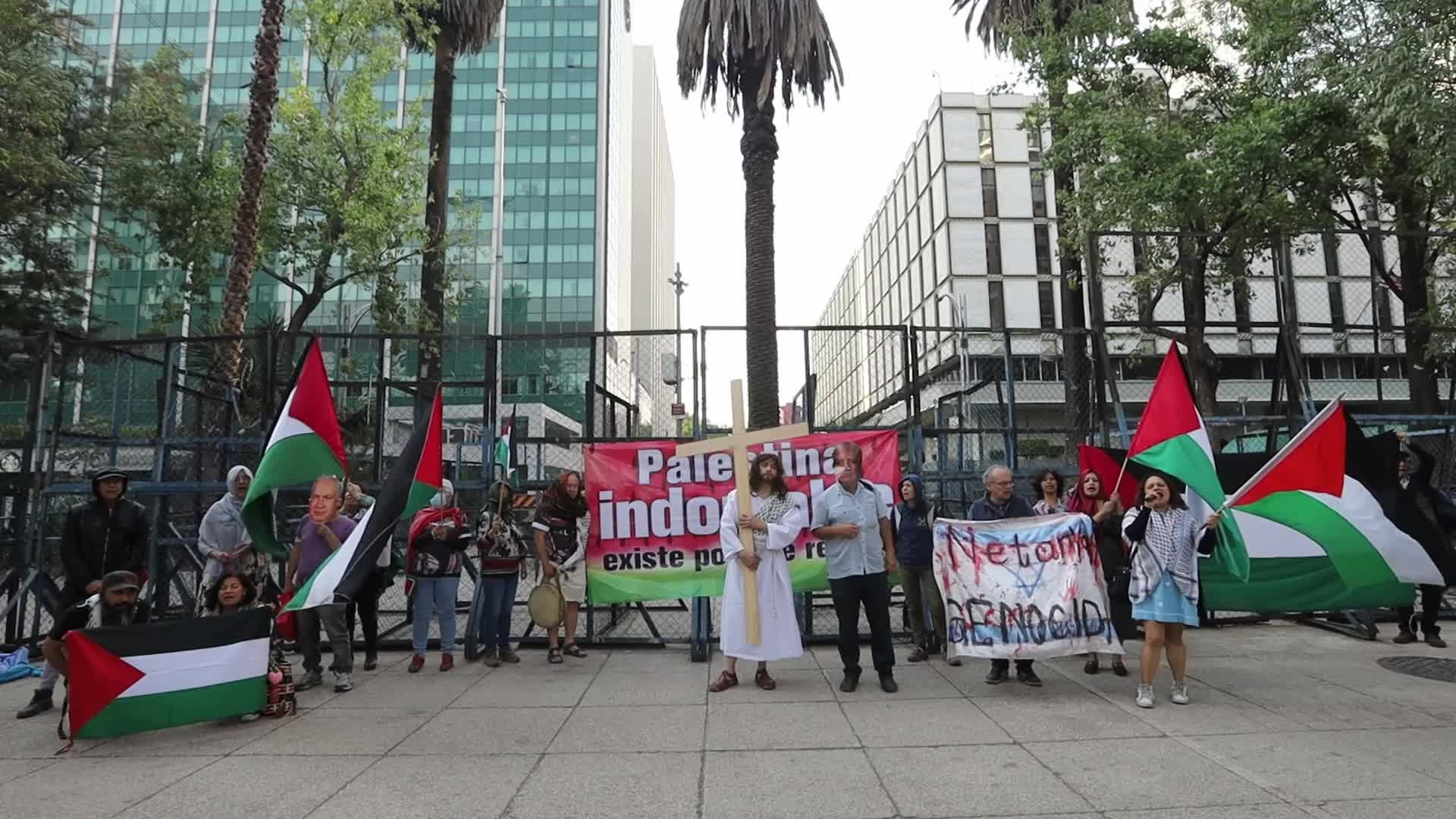 Demonstration in support of Venezuela after the capture of Nicolas Maduro.