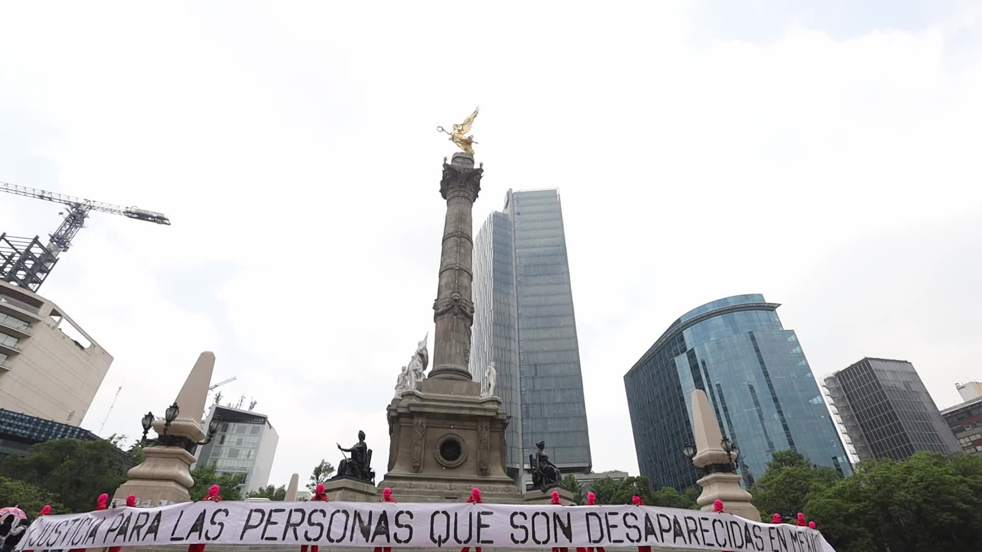 XIII National March for Dignity, national march May 10 in CDMX for the disappeared in the country.