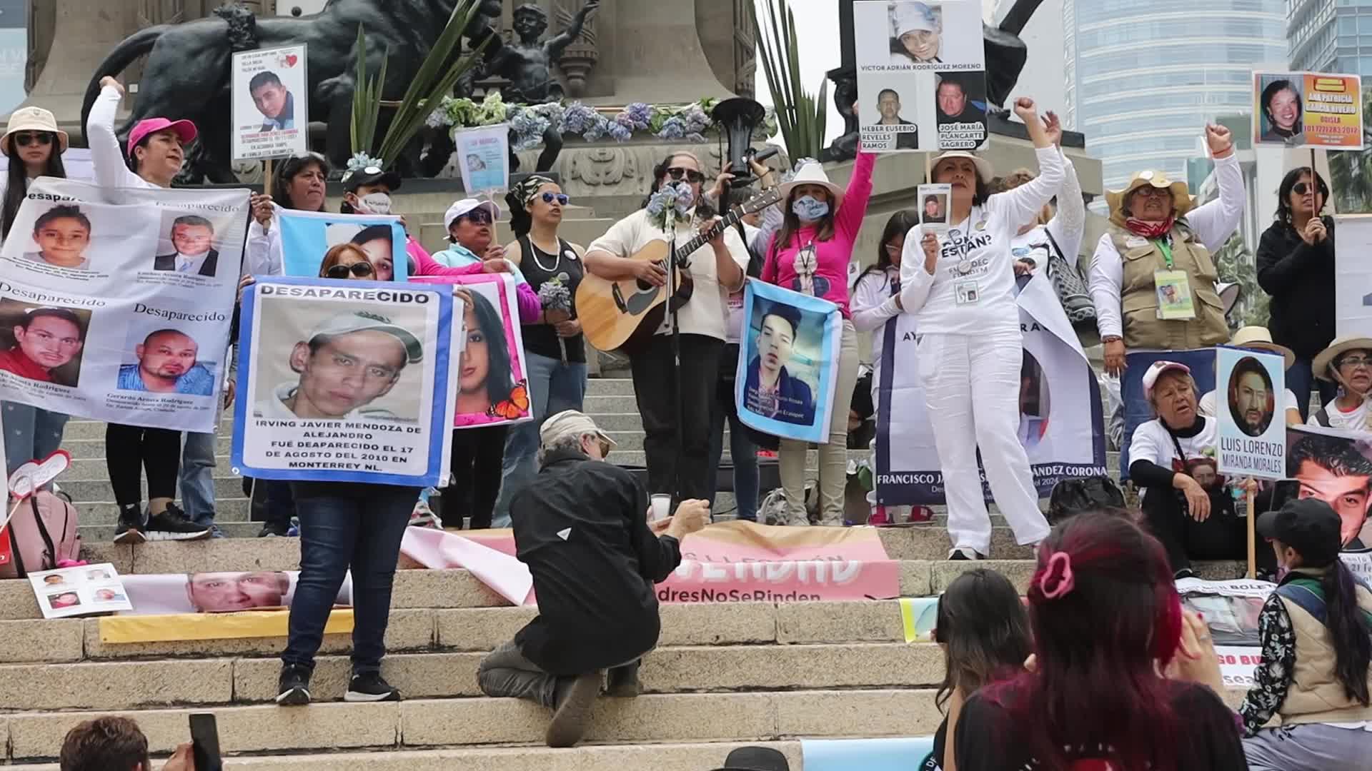 XIII National March for Dignity, national march May 10 in CDMX for the disappeared in the country.