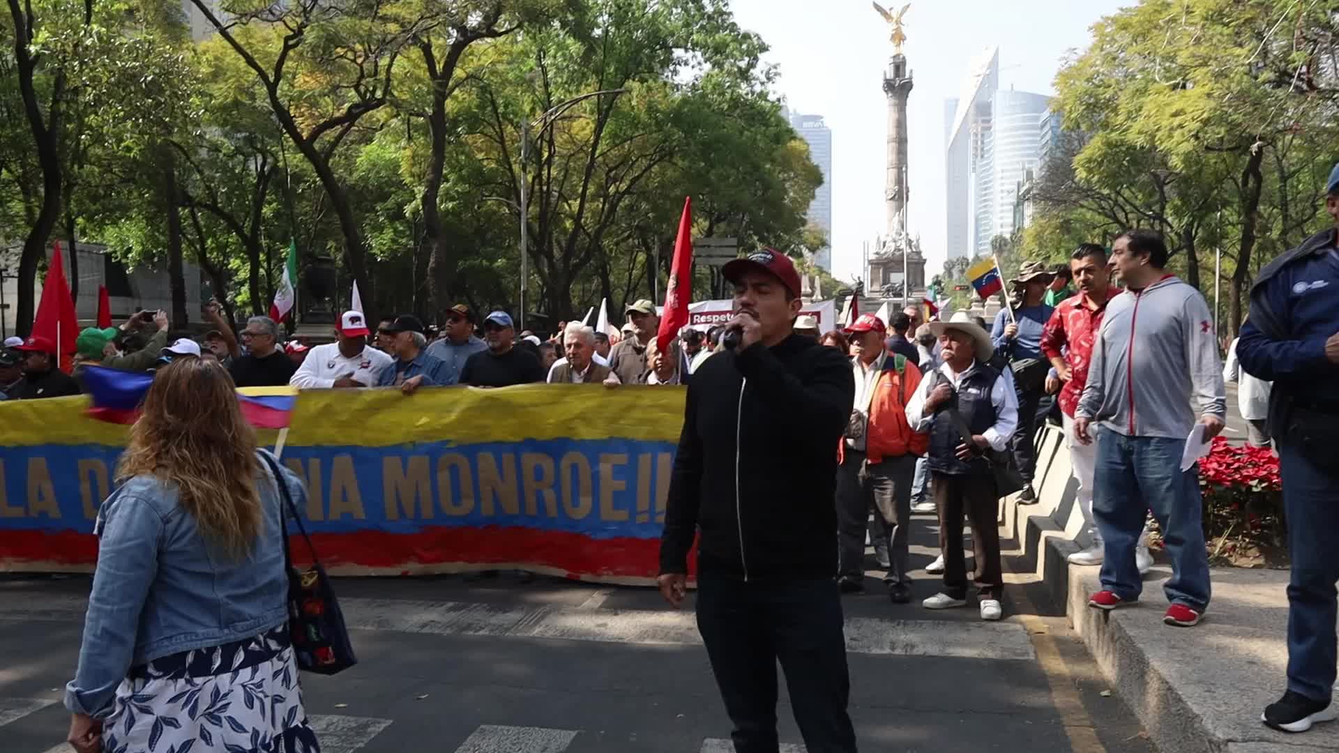 Demonstration in support of Venezuela after the capture of Nicolas Maduro.