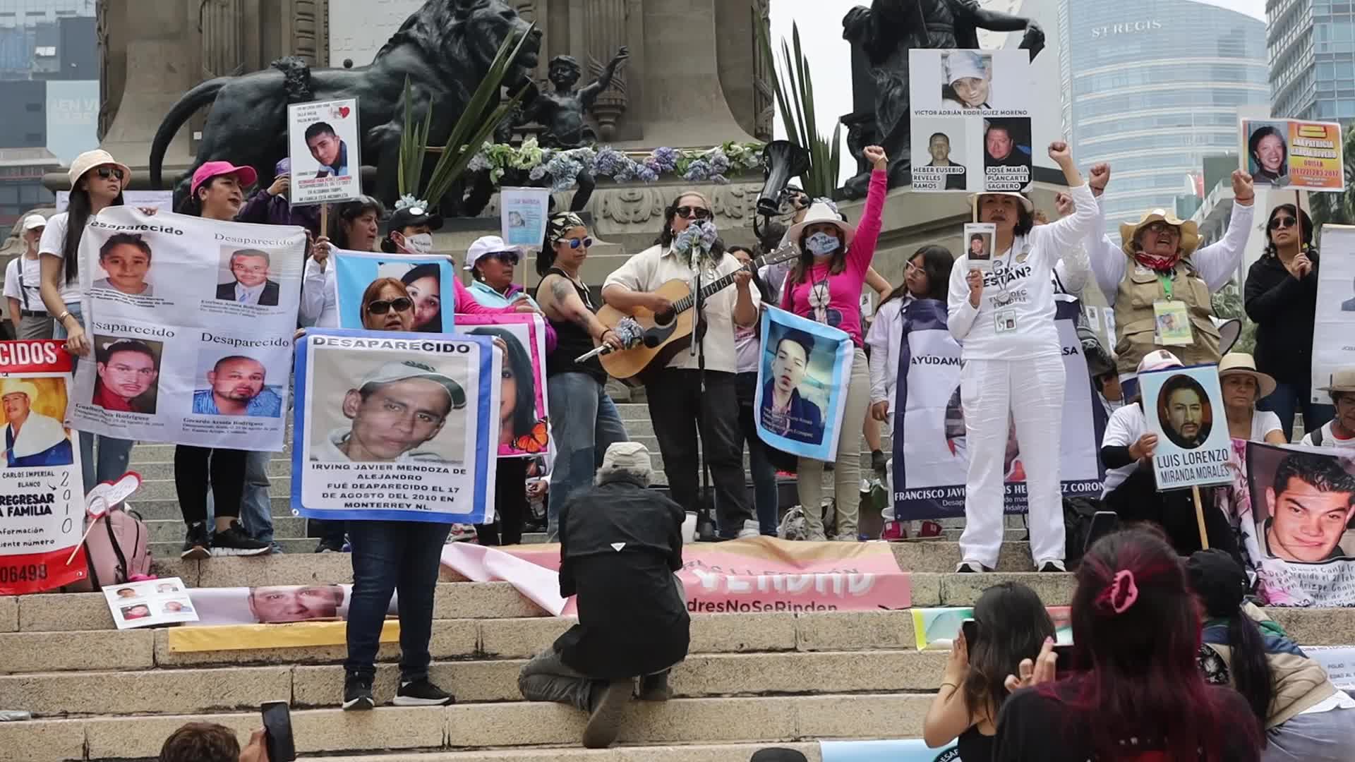 XIII National March for Dignity, national march May 10 in CDMX for the disappeared in the country.