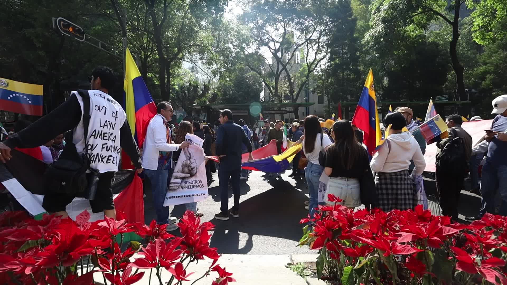 Demonstration in support of Venezuela after the capture of Nicolas Maduro.