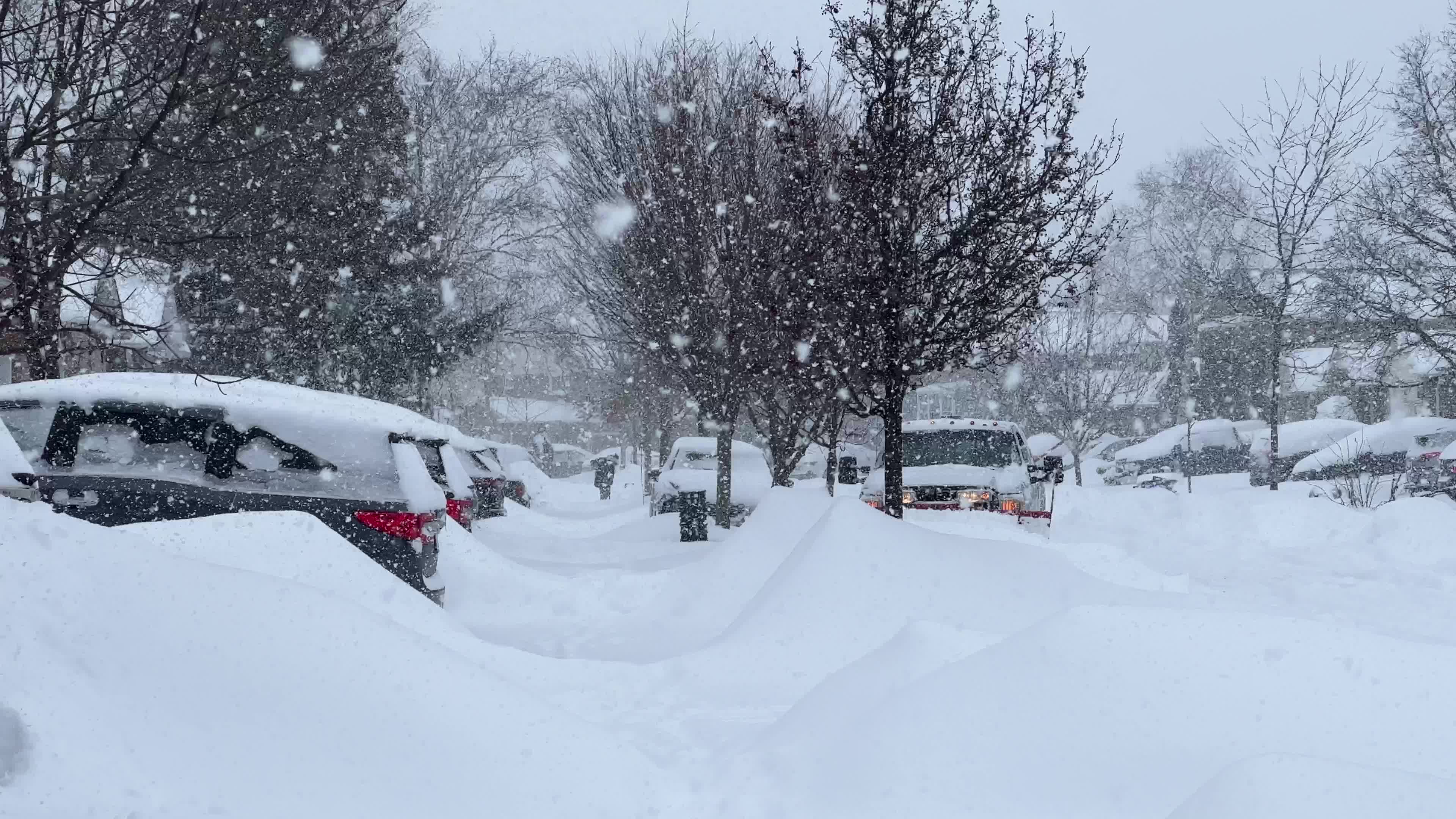 Biggest snowstorm of the winter season hits Toronto