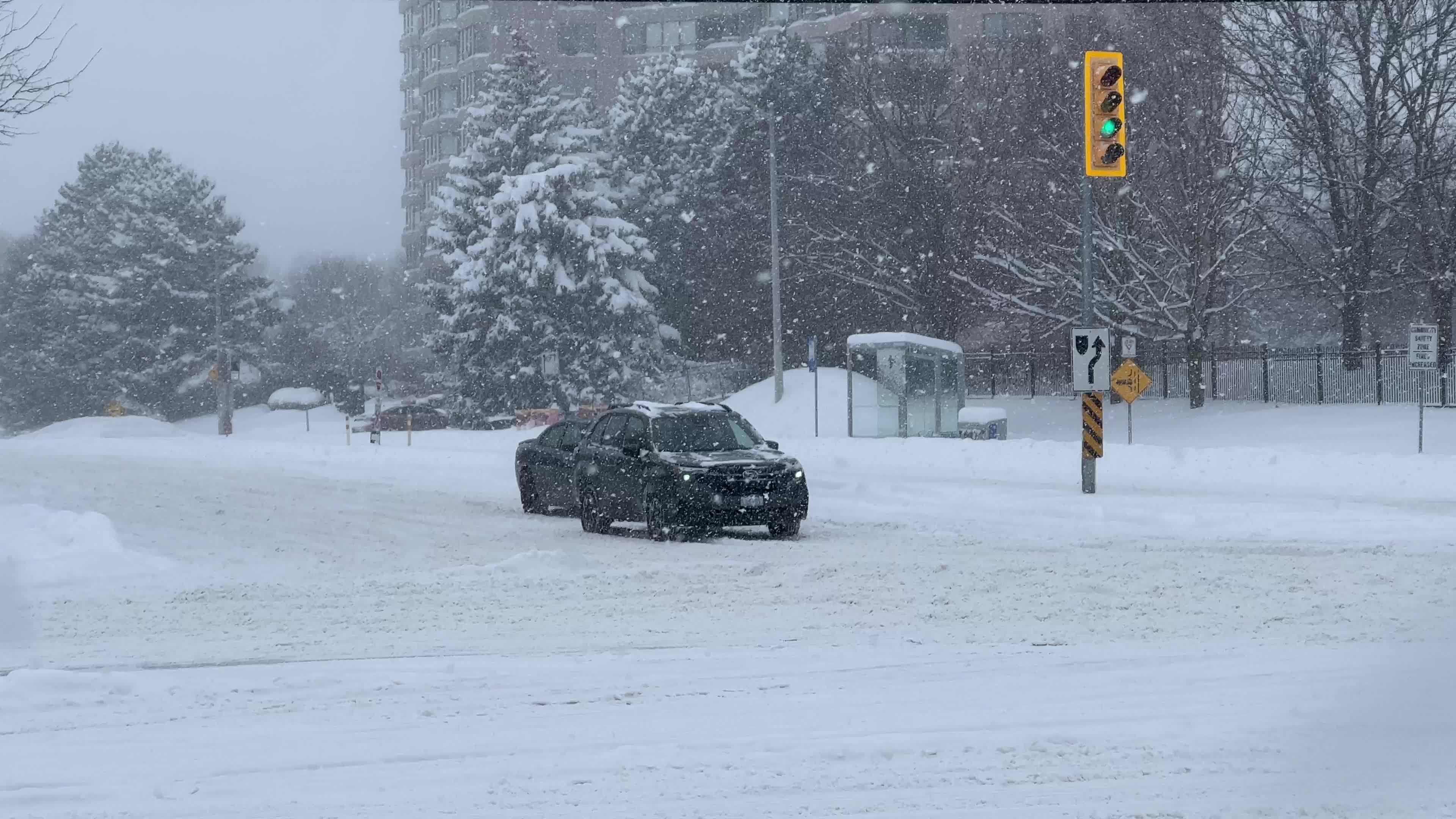 Biggest snowstorm of the winter season hits Toronto