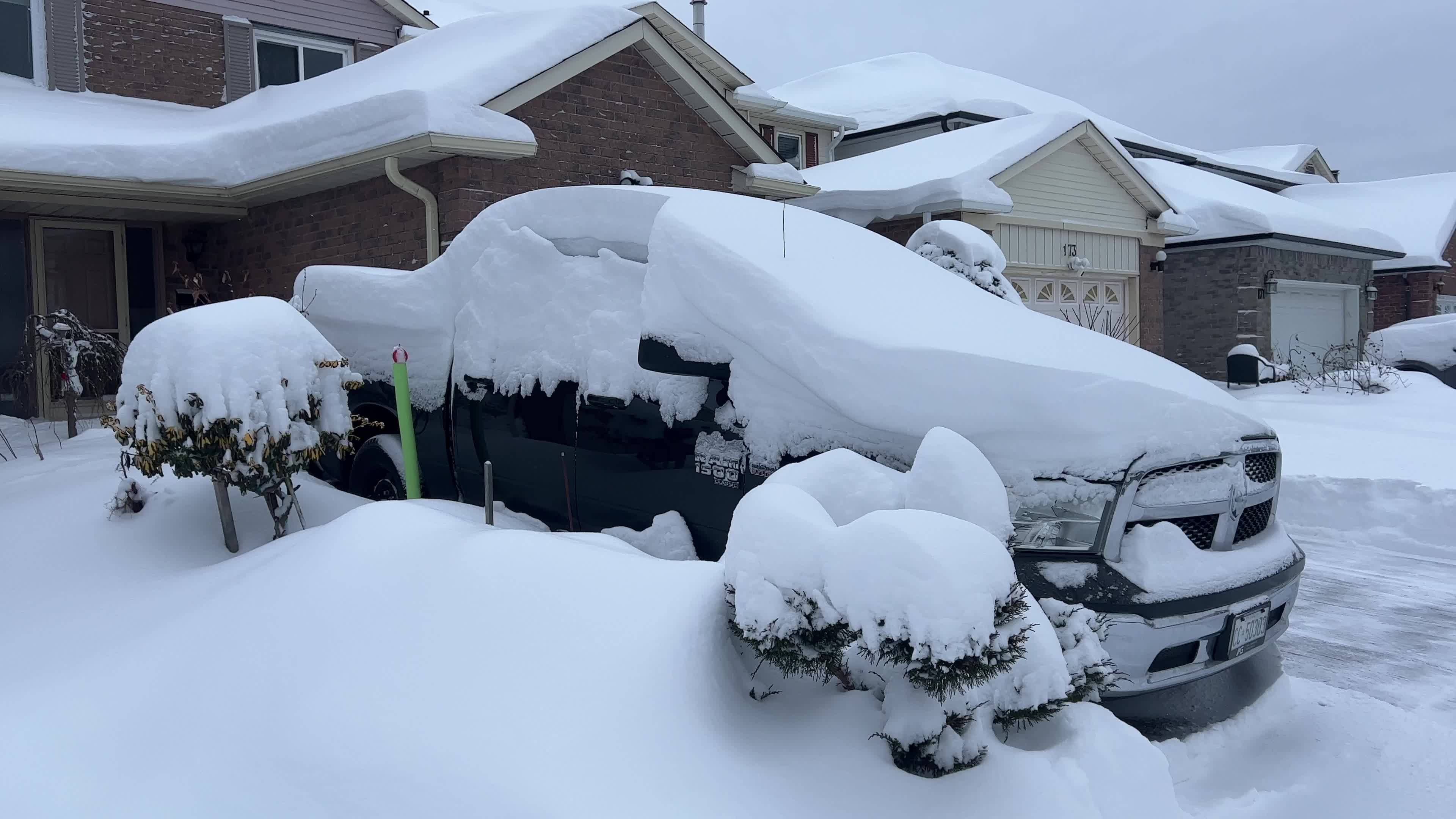 Biggest snowstorm of the winter season hits Toronto