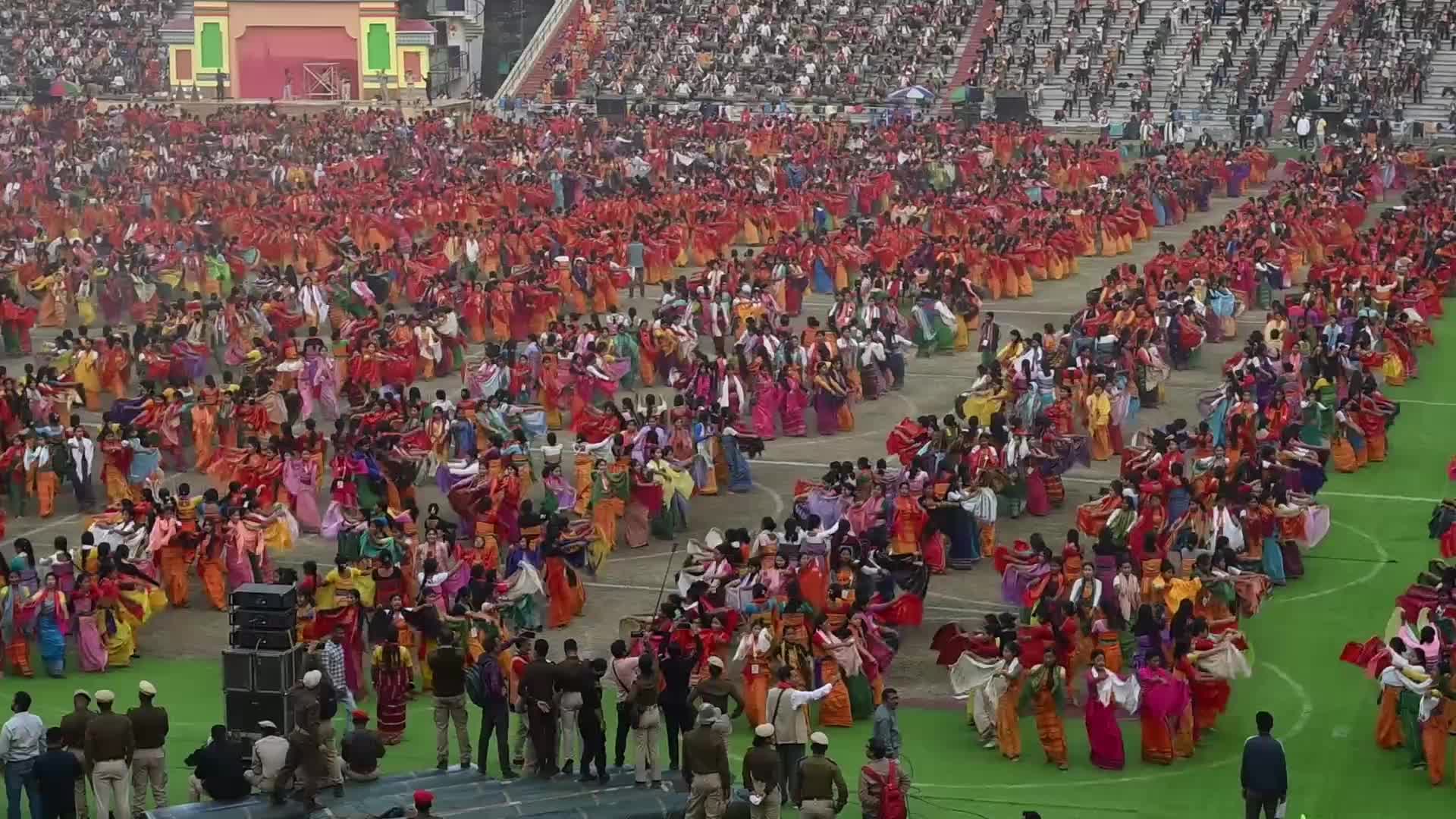 10,000 artistes prepare for Bagurumba world record in India