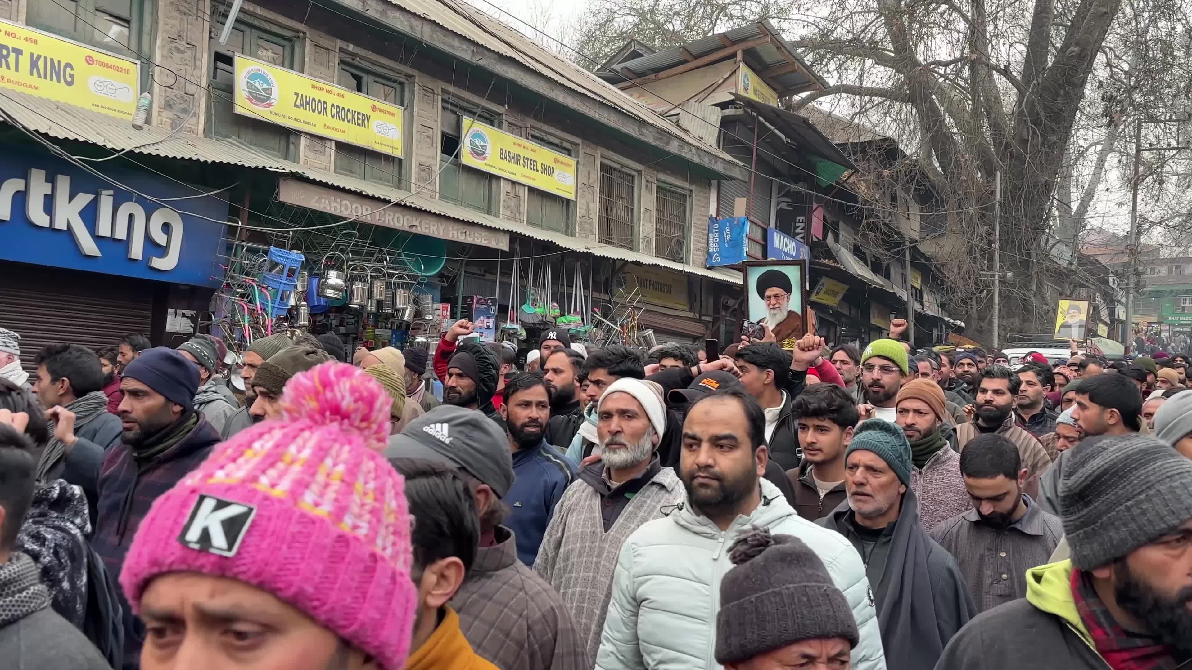 Pro-Iranian Supporters Hold Rally in Kashmir, India