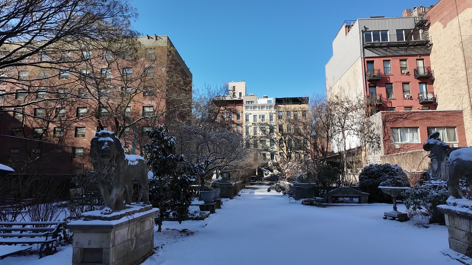 New York City Scenes
