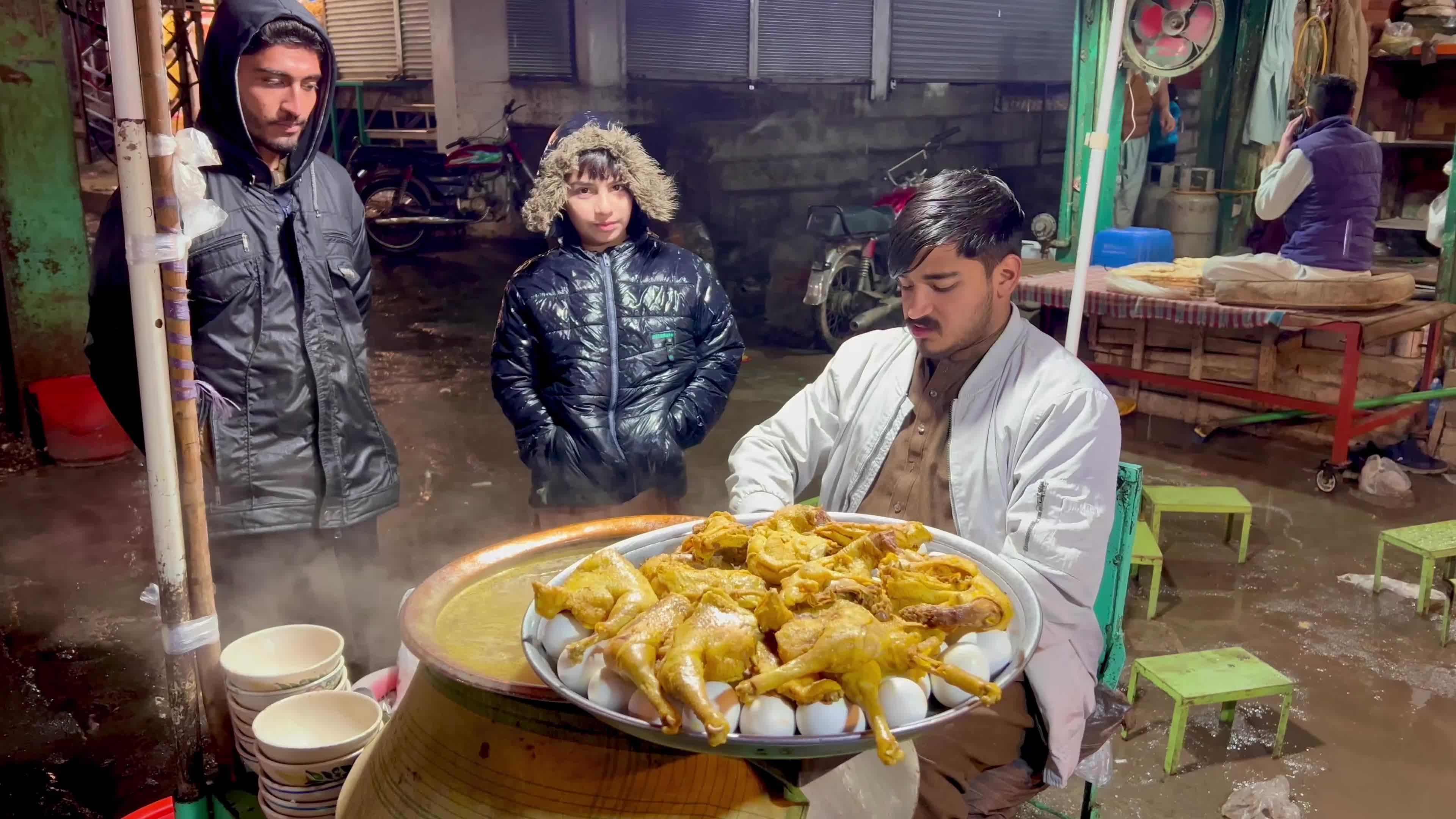 Chicken soup sale in demand as cold weather grips Pakistan 