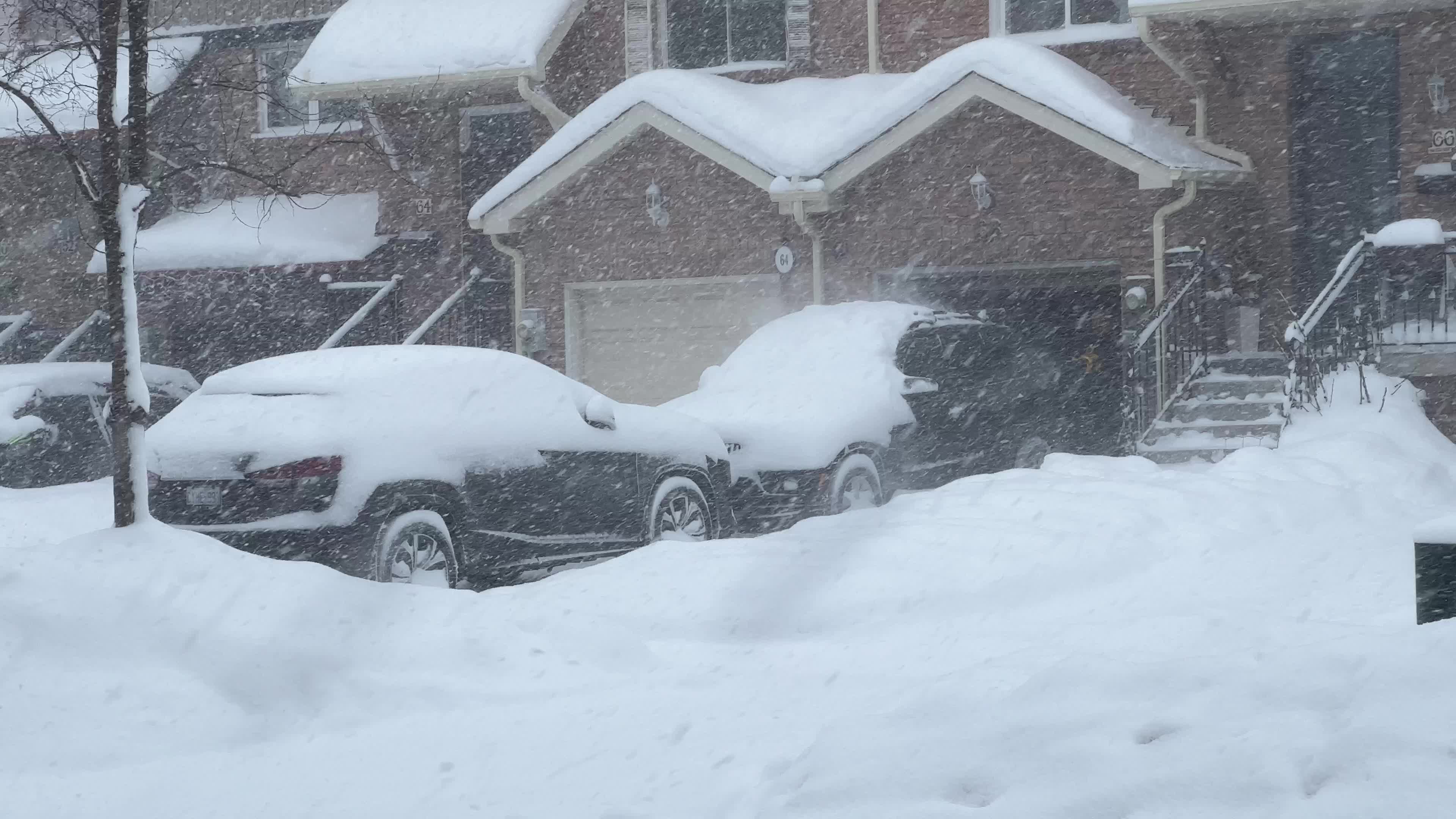 Winter snowstorm could bring up to 60 cm of snow to Toronto