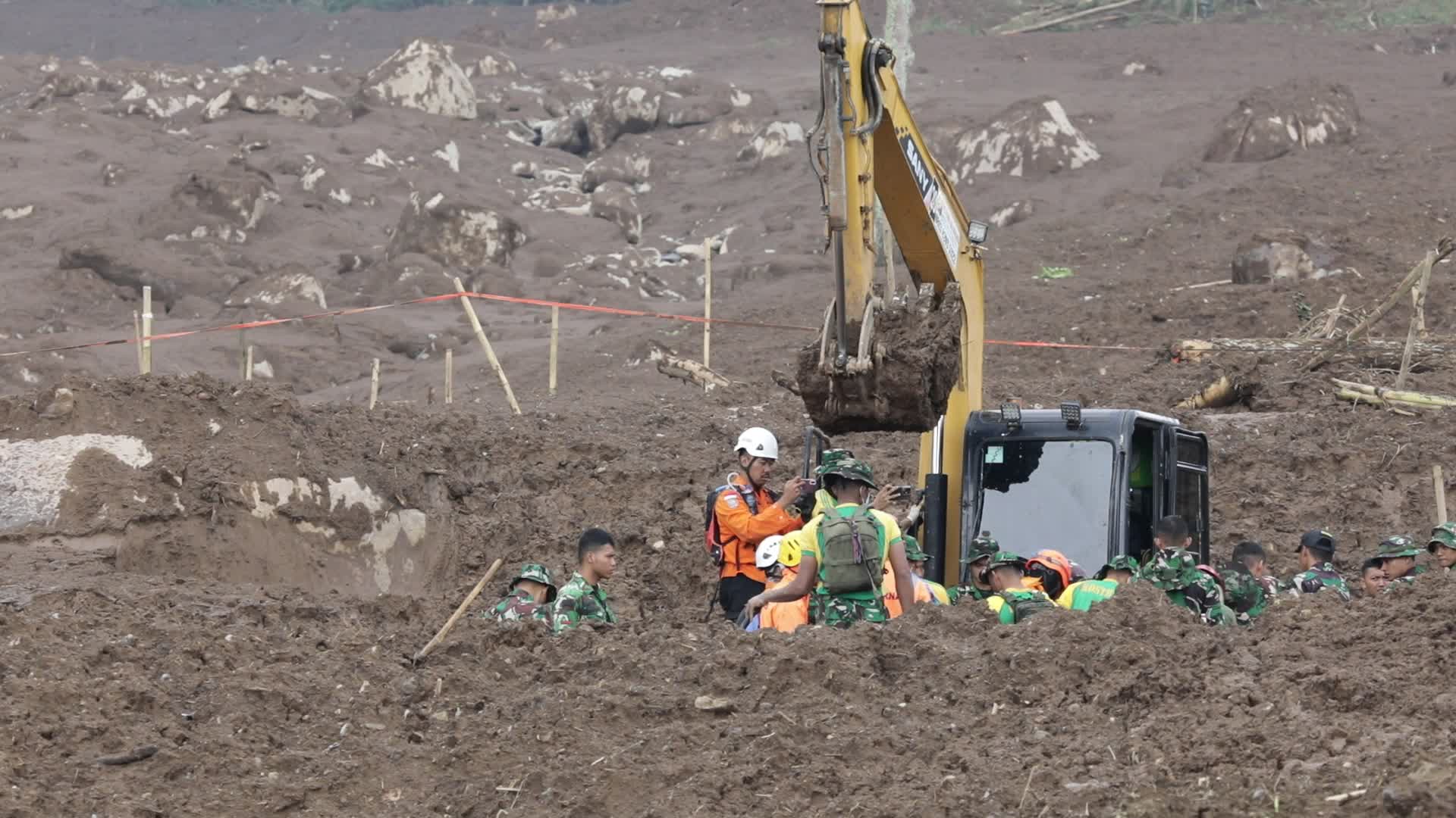 Indonesia landslide death toll rises to 17, dozens missing