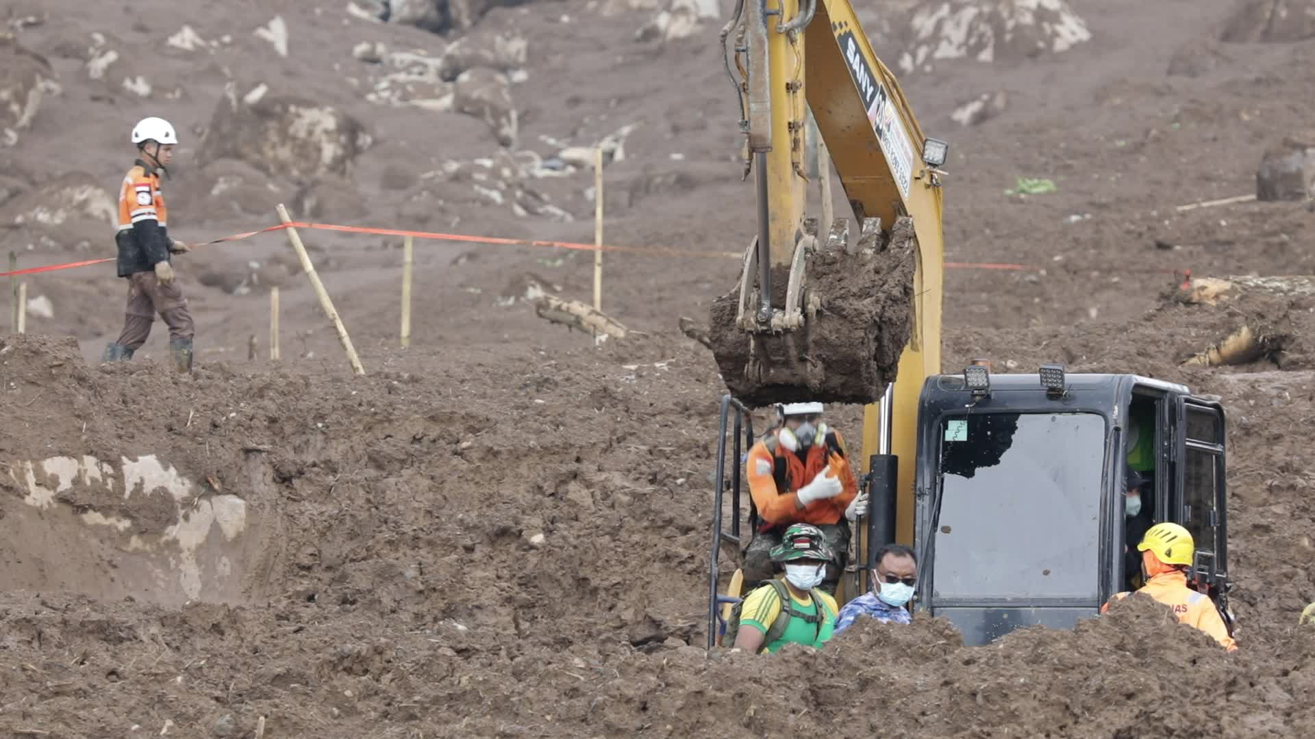 Indonesia landslide death toll rises to 17, dozens missing