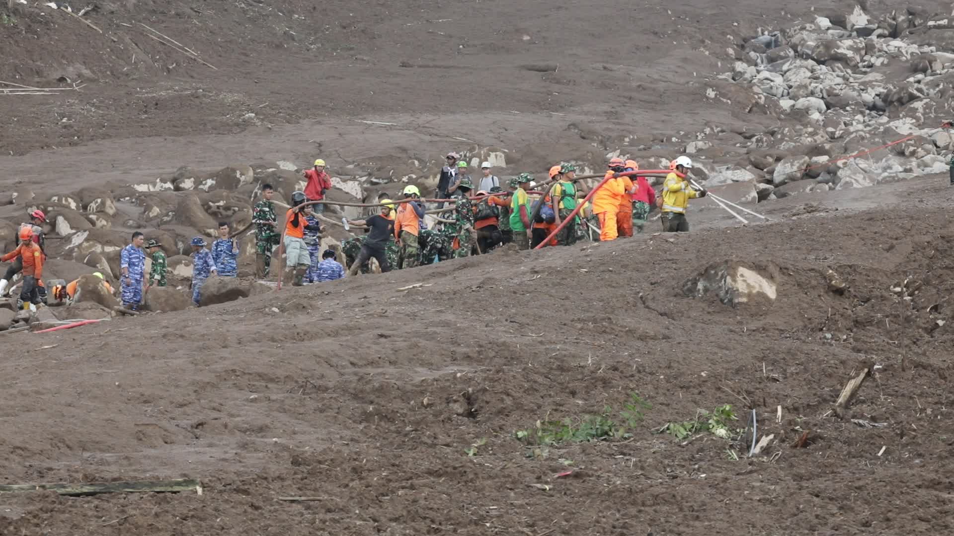 Indonesia landslide death toll rises to 17, dozens missing