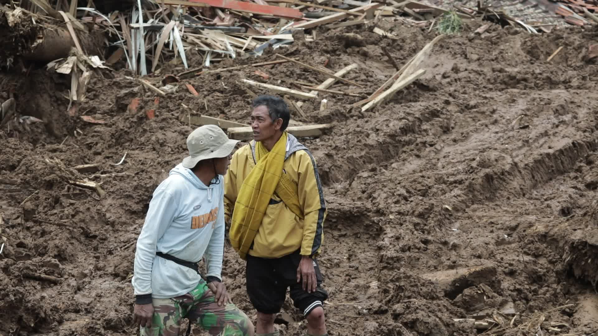 Indonesia landslide death toll rises to 17, dozens missing