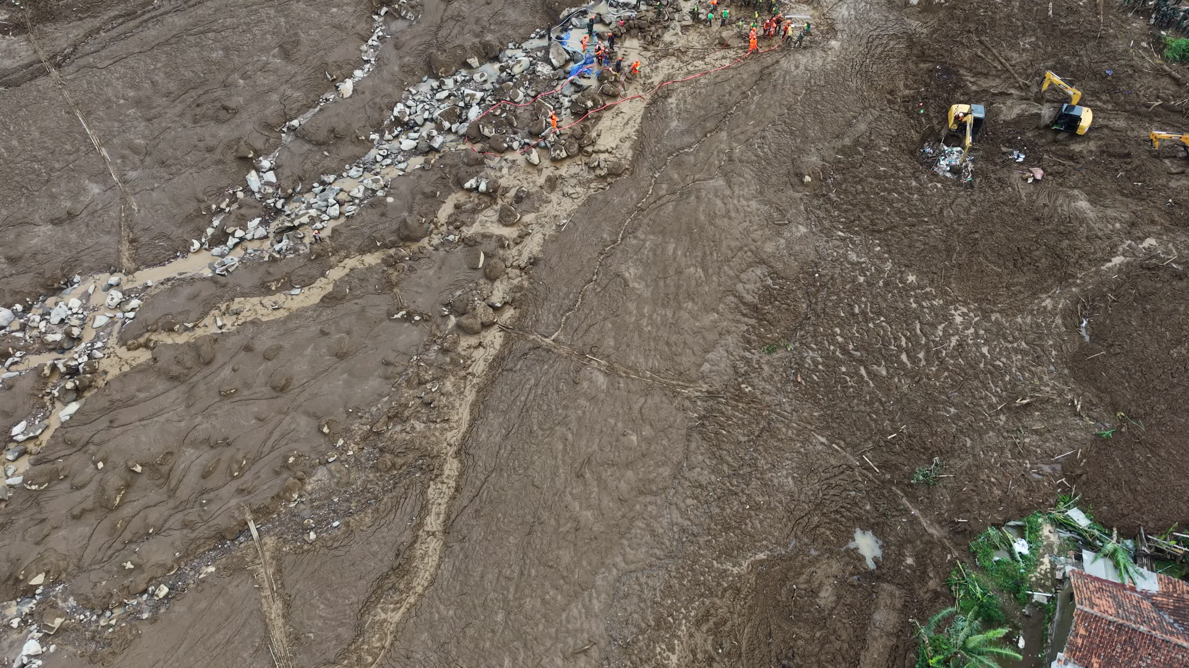 Indonesia landslide death toll rises to 17, dozens missing