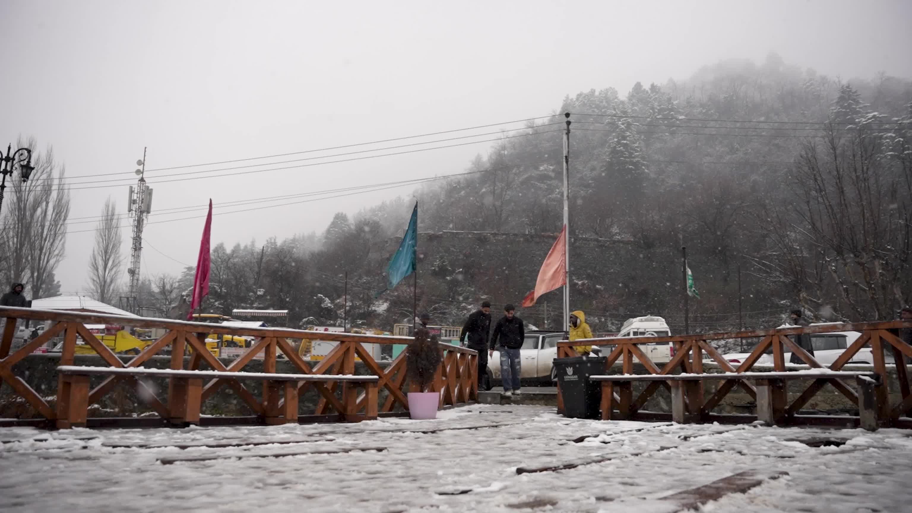 Snowfall disrupts transport across Kashmir Valley in Srinagar, India